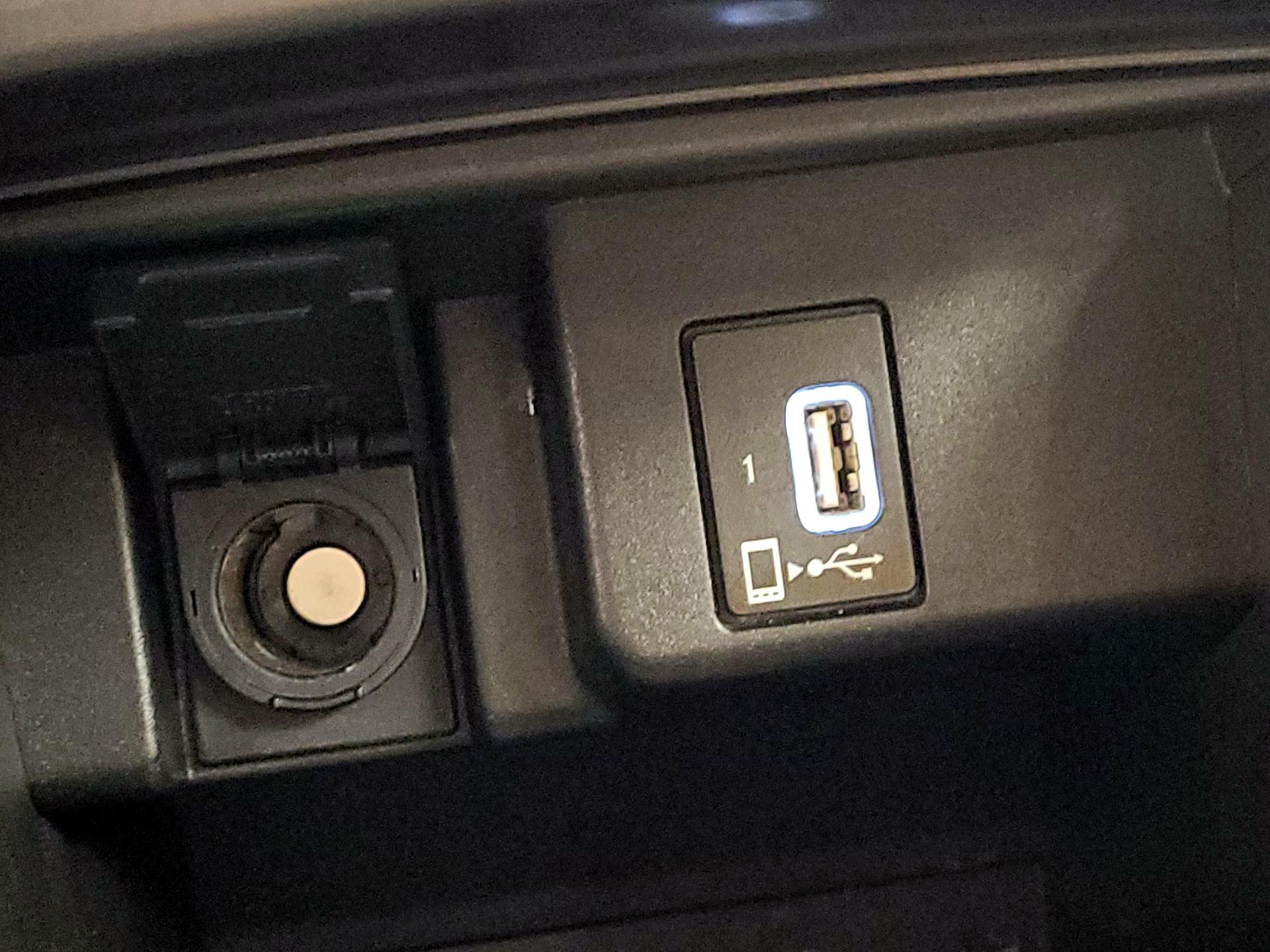 Thumbnail: 2018 Honda Accord - 18