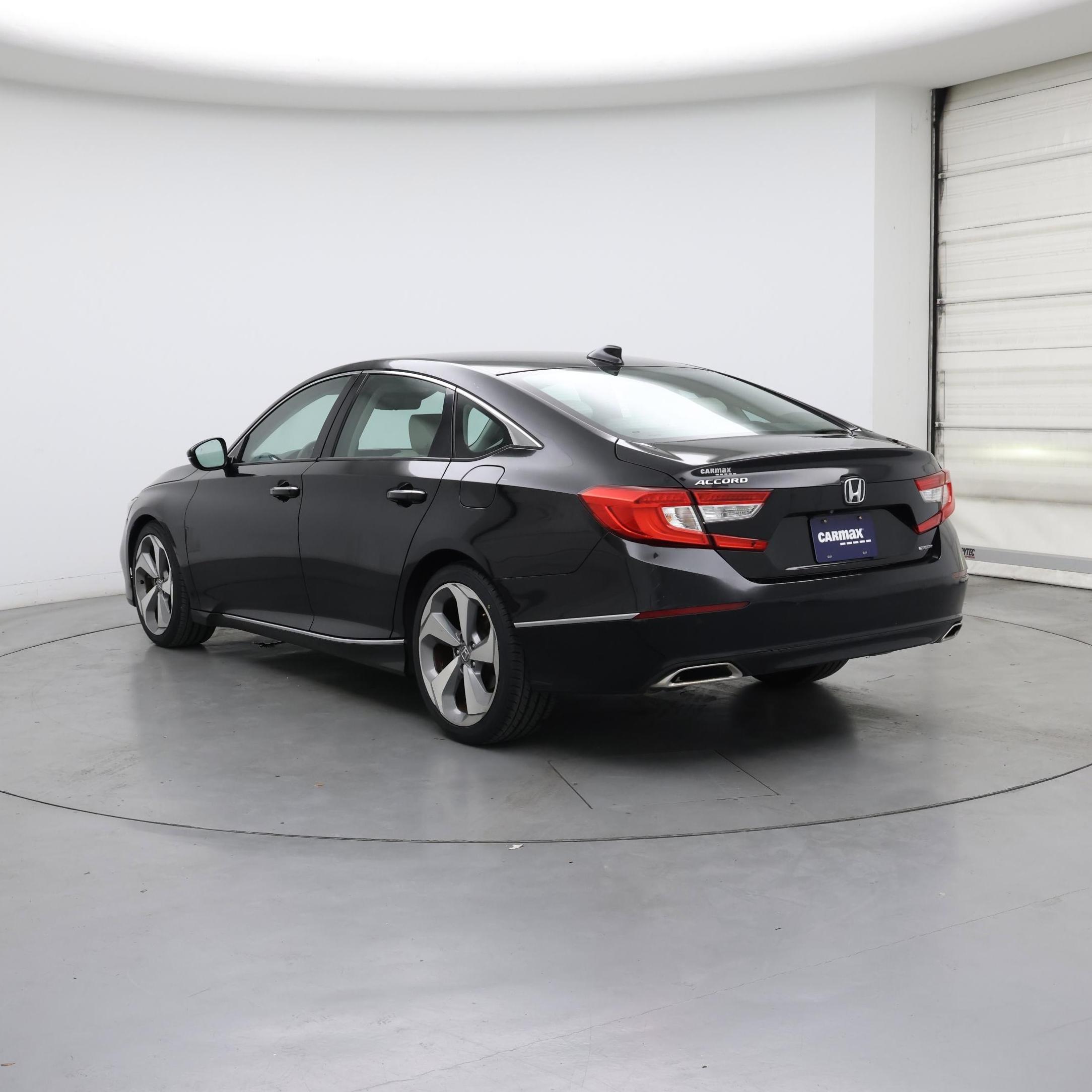 Thumbnail: 2018 Honda Accord - 2