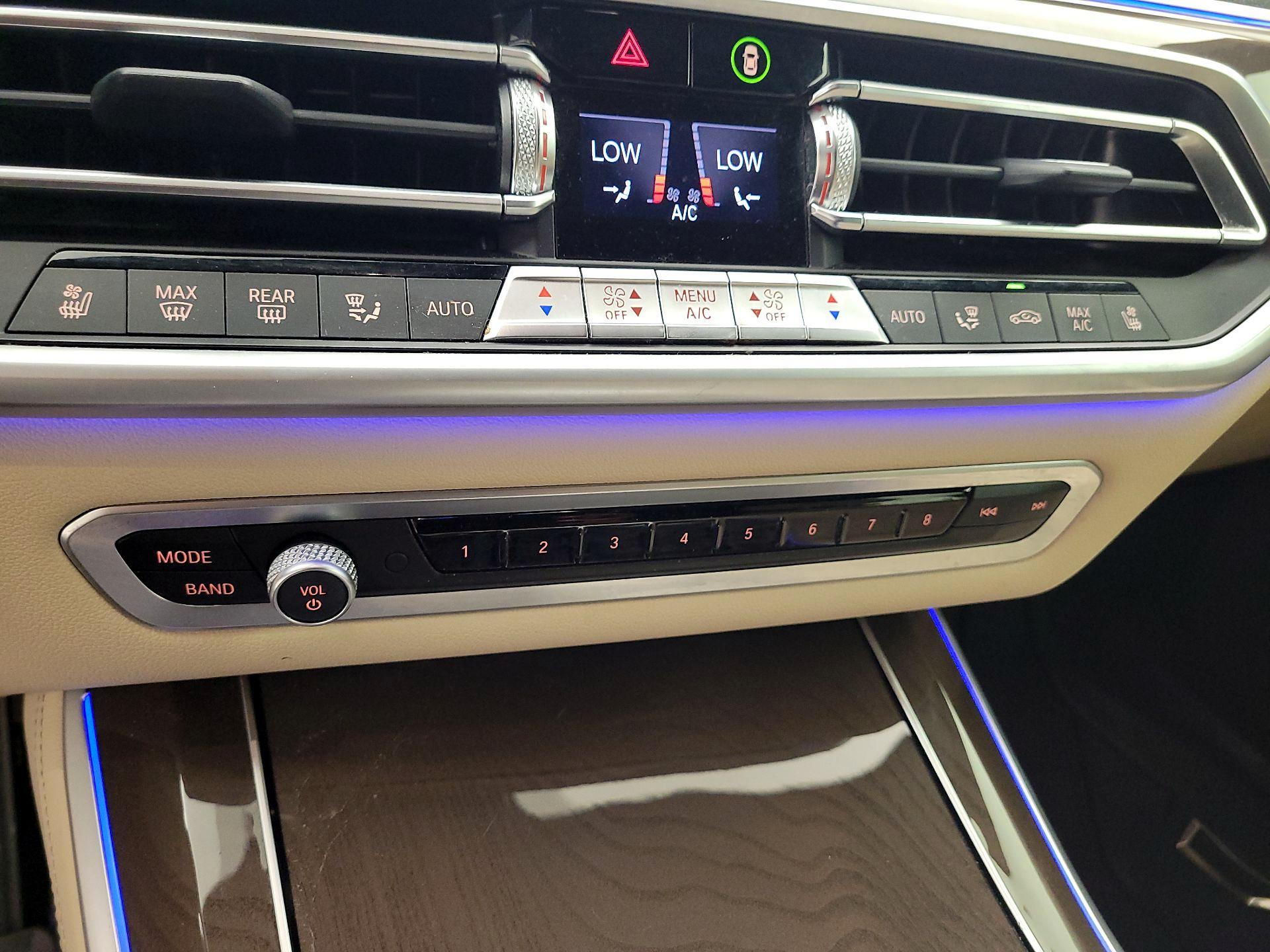 Thumbnail: 2021 BMW X5 - 14