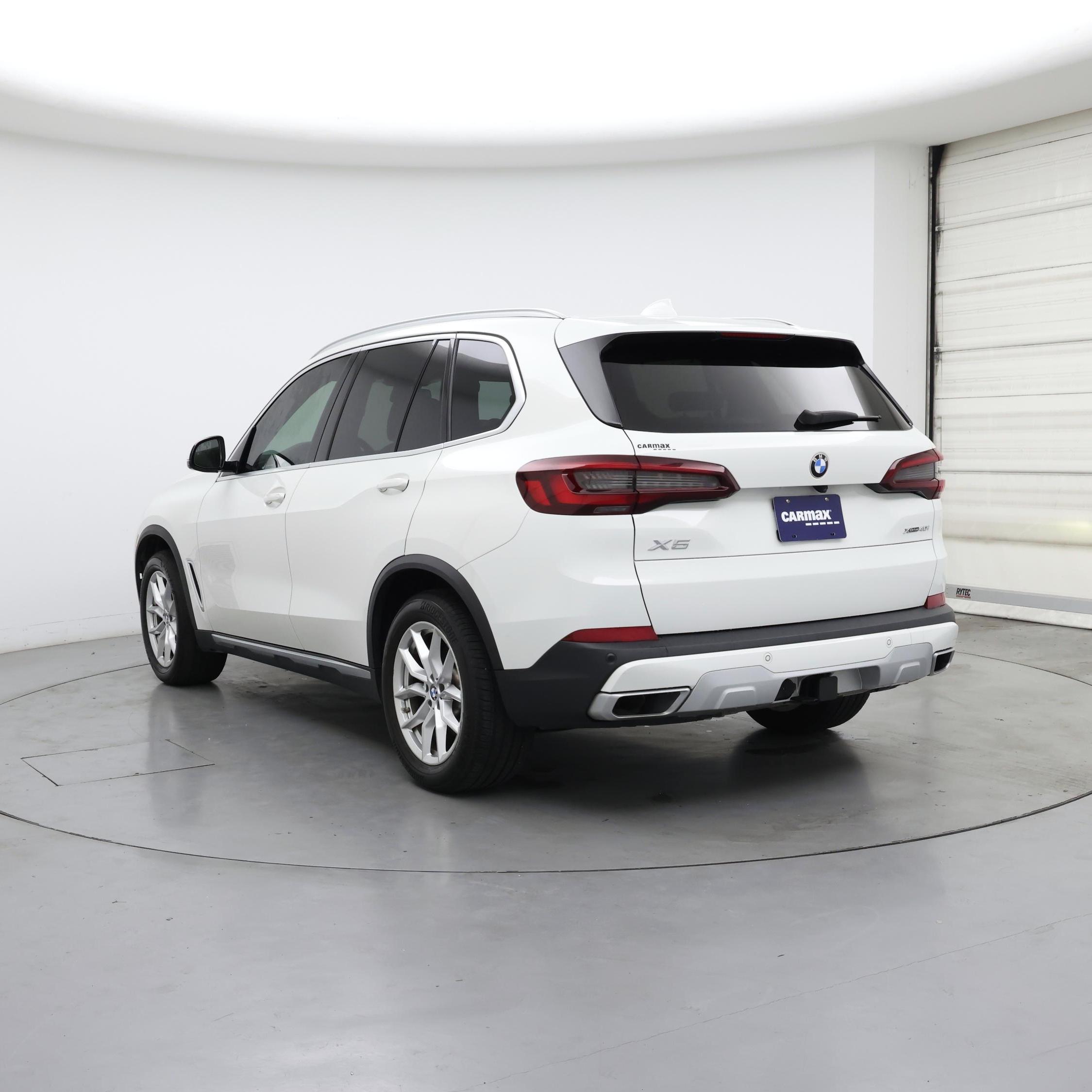Thumbnail: 2021 BMW X5 - 2
