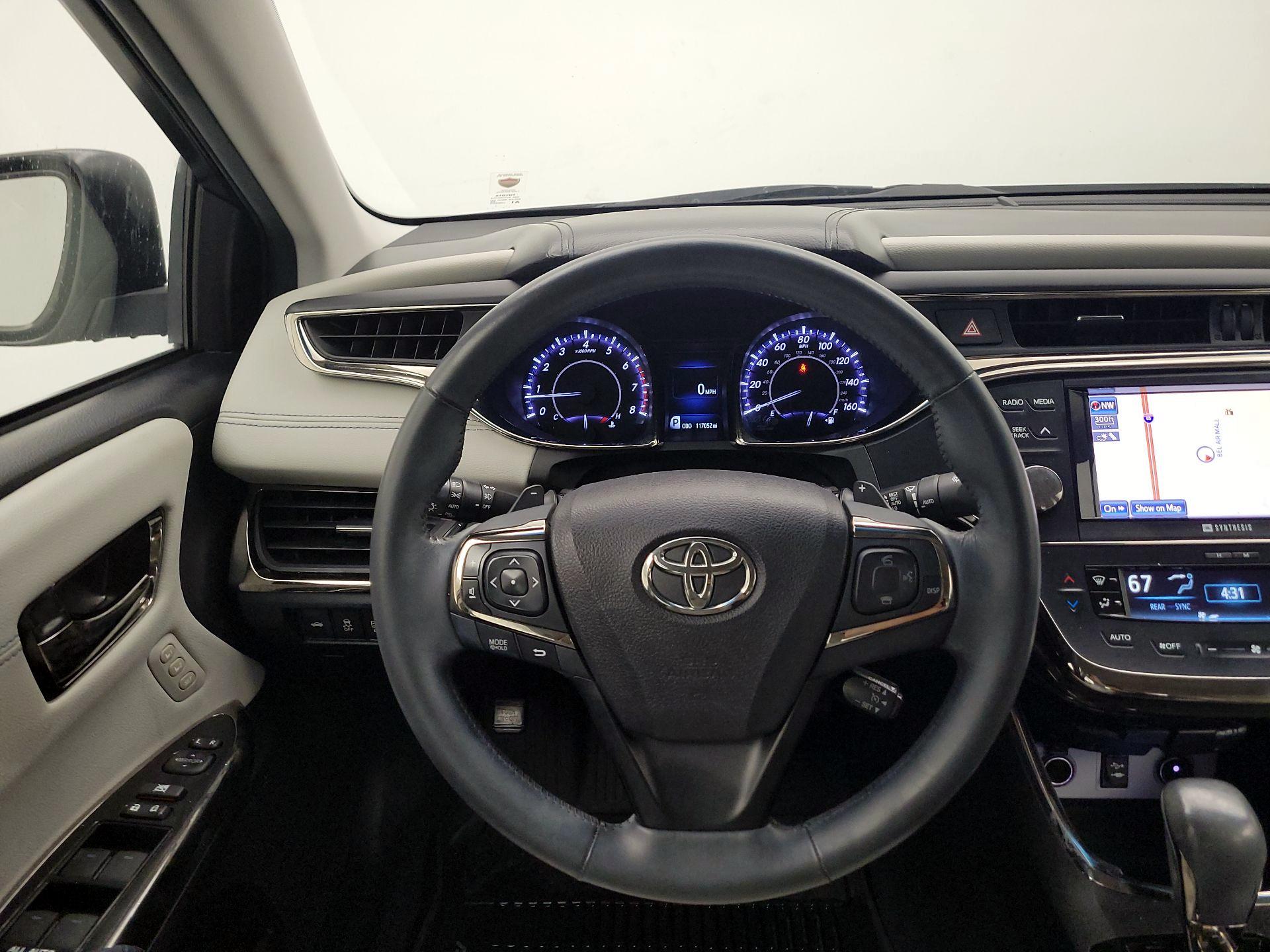 Thumbnail: 2014 Toyota Avalon - 10