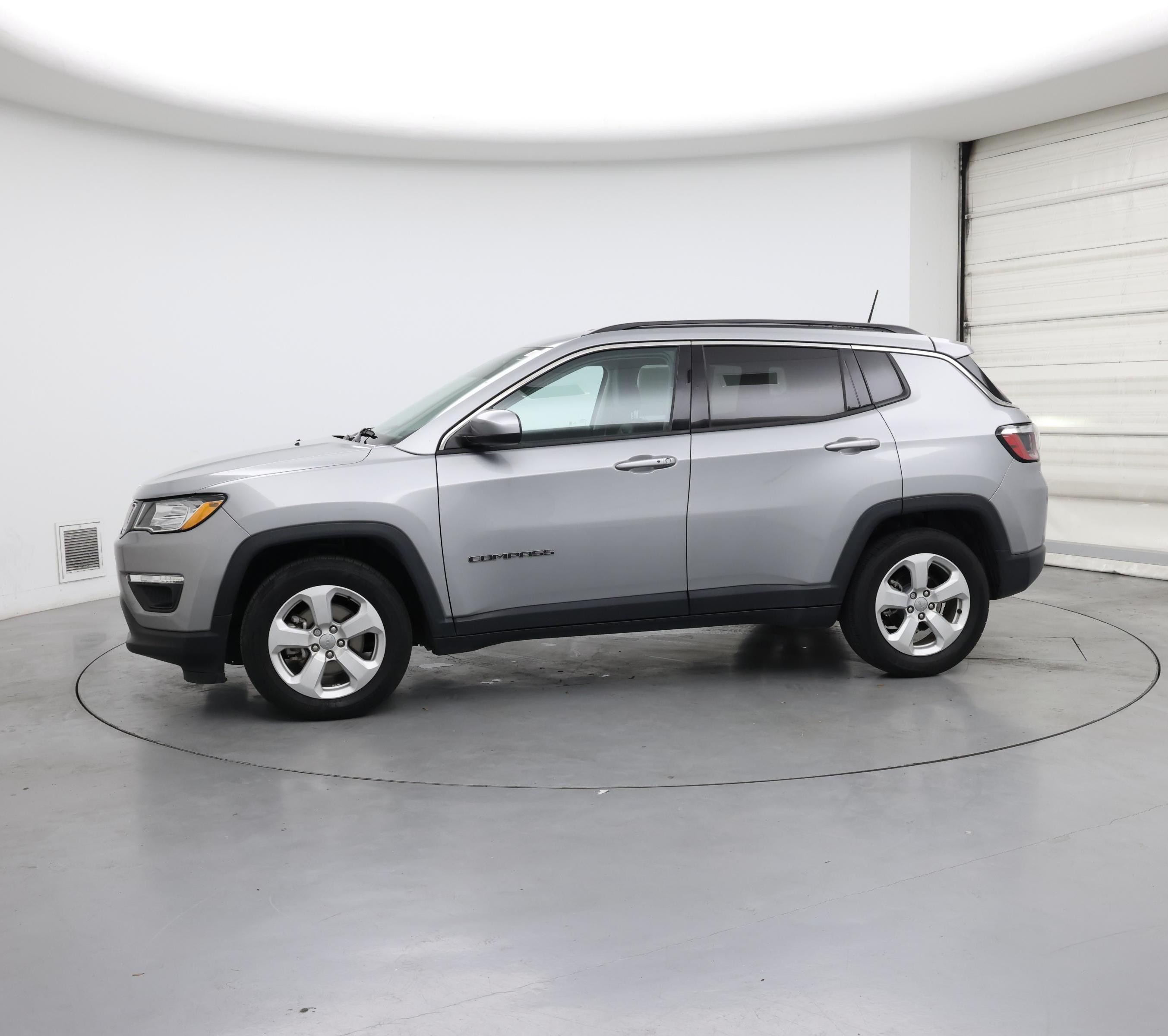 Thumbnail: 2021 Jeep Compass - 3