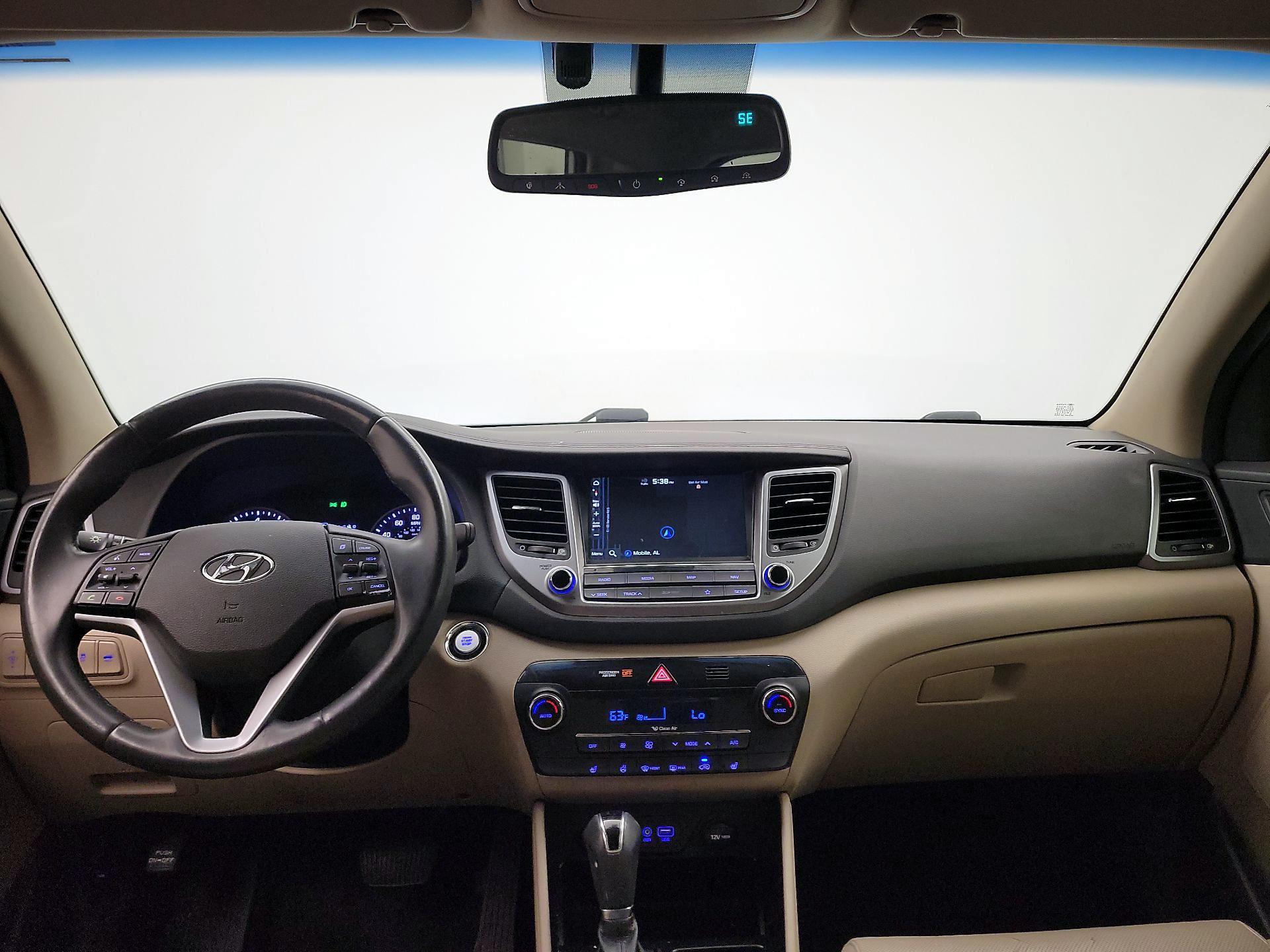 Thumbnail: 2018 Hyundai Tucson - 9