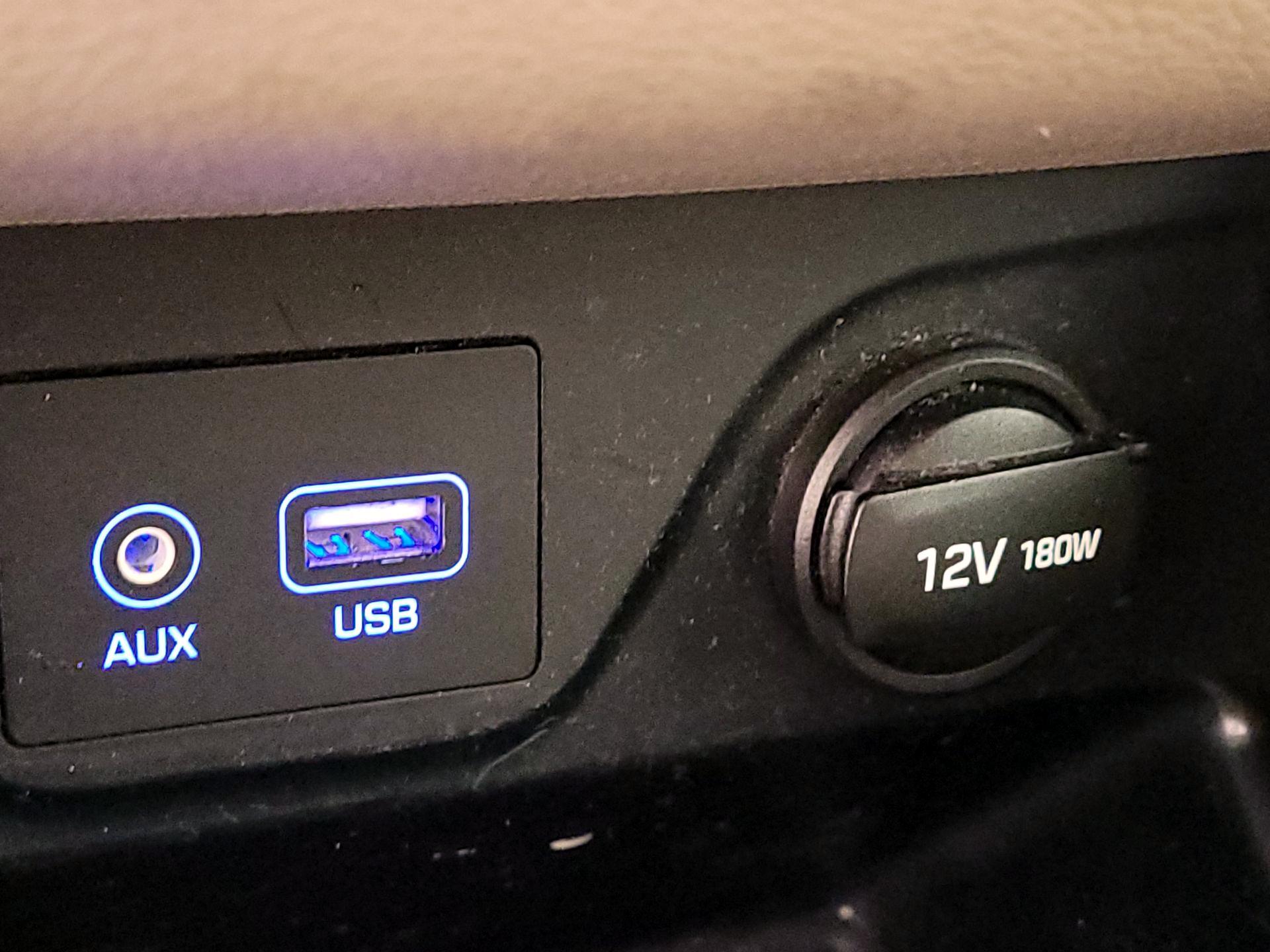 Thumbnail: 2018 Hyundai Tucson - 18