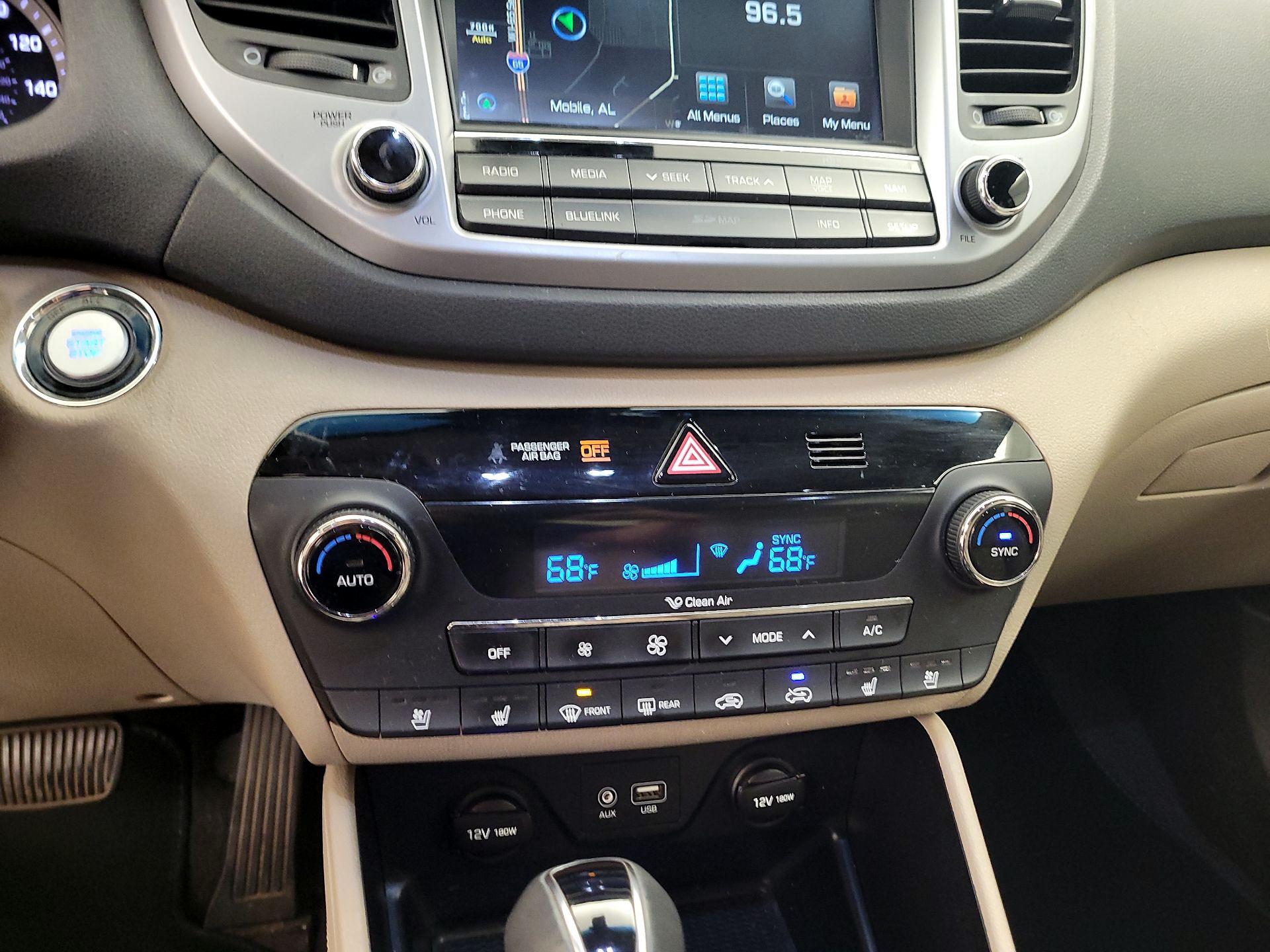 Thumbnail: 2016 Hyundai Tucson - 15