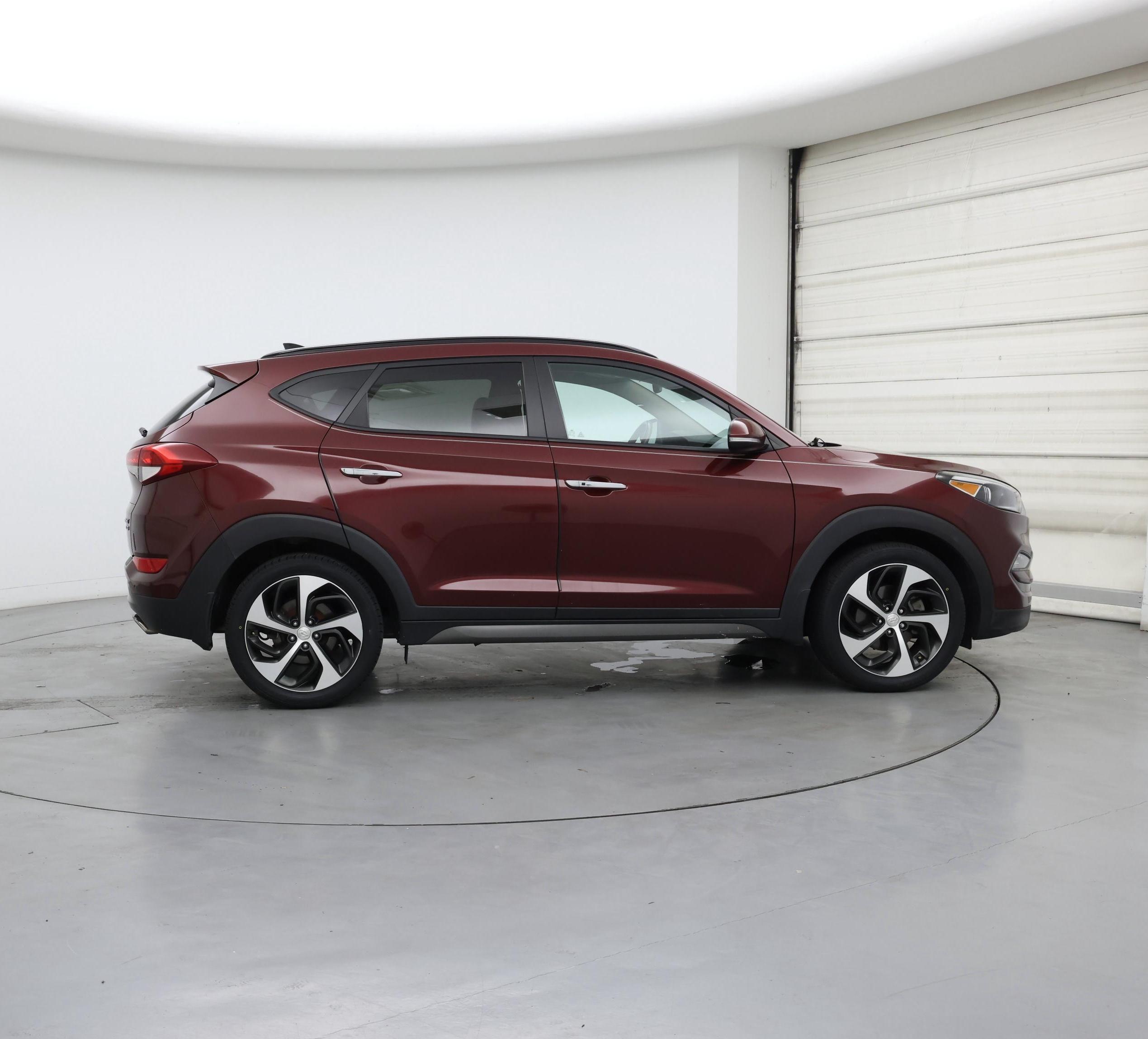 Thumbnail: 2016 Hyundai Tucson - 7