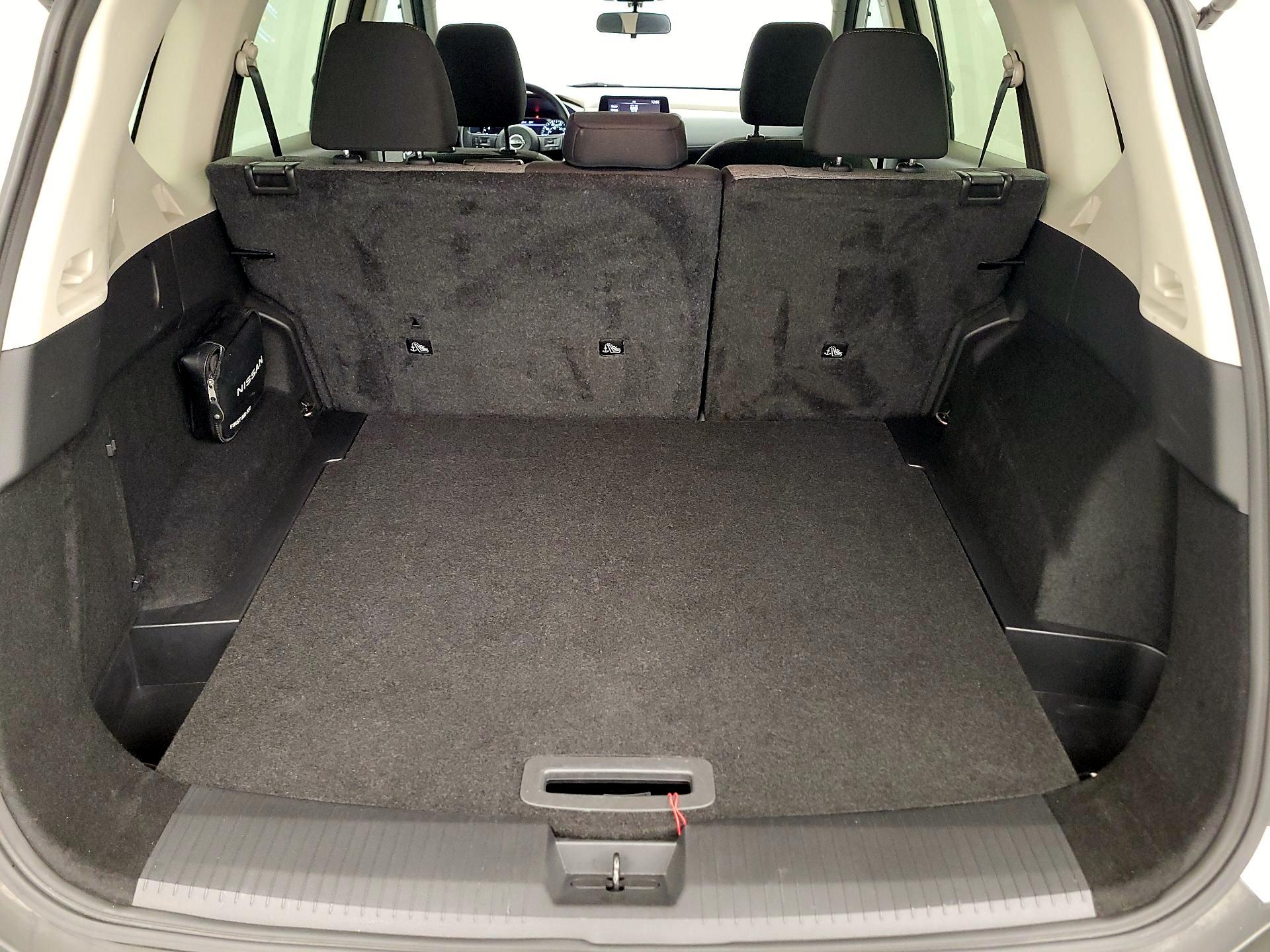 Thumbnail: 2023 Nissan Rogue - 20