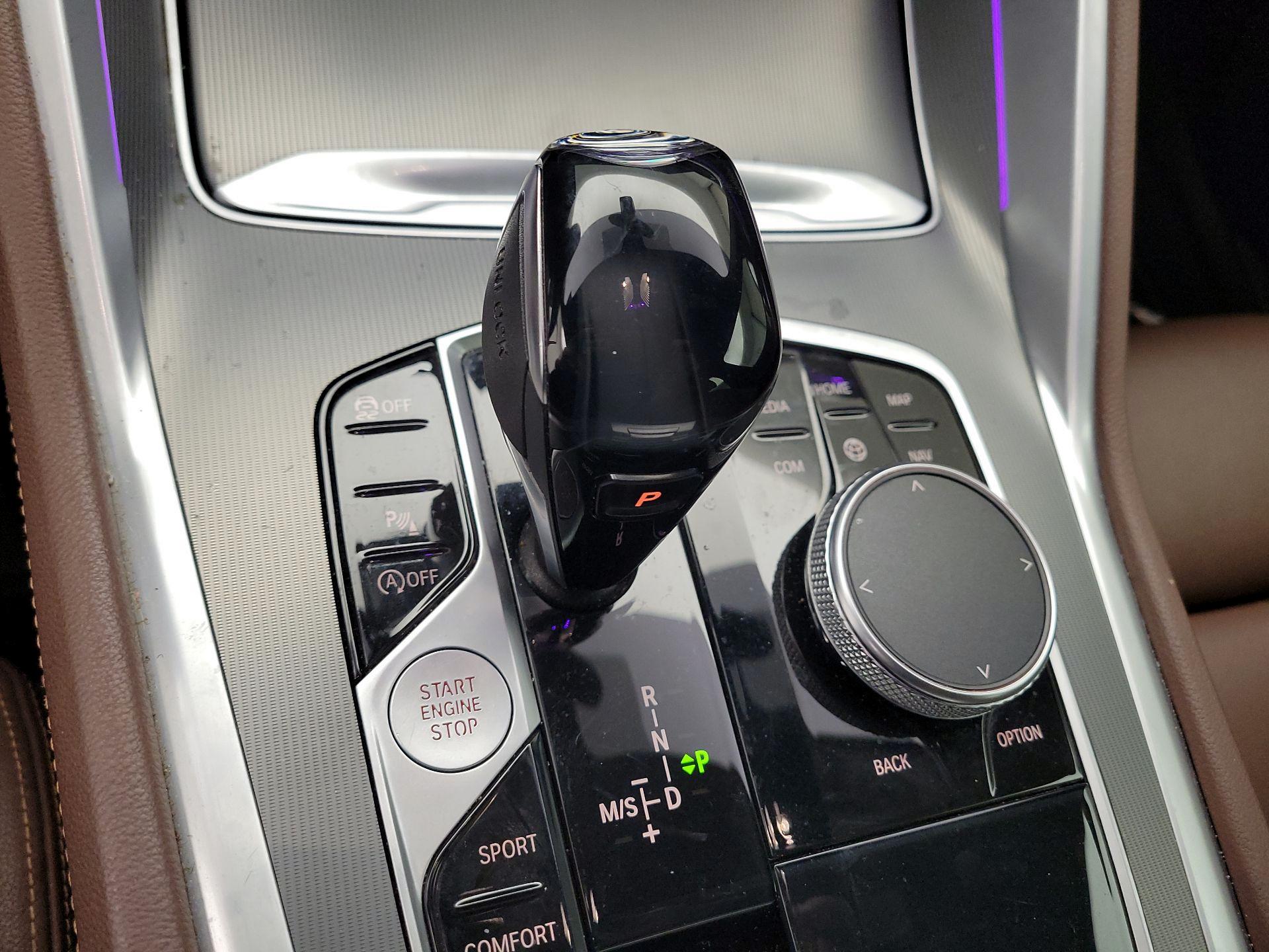 Thumbnail: 2020 BMW X6 - 15