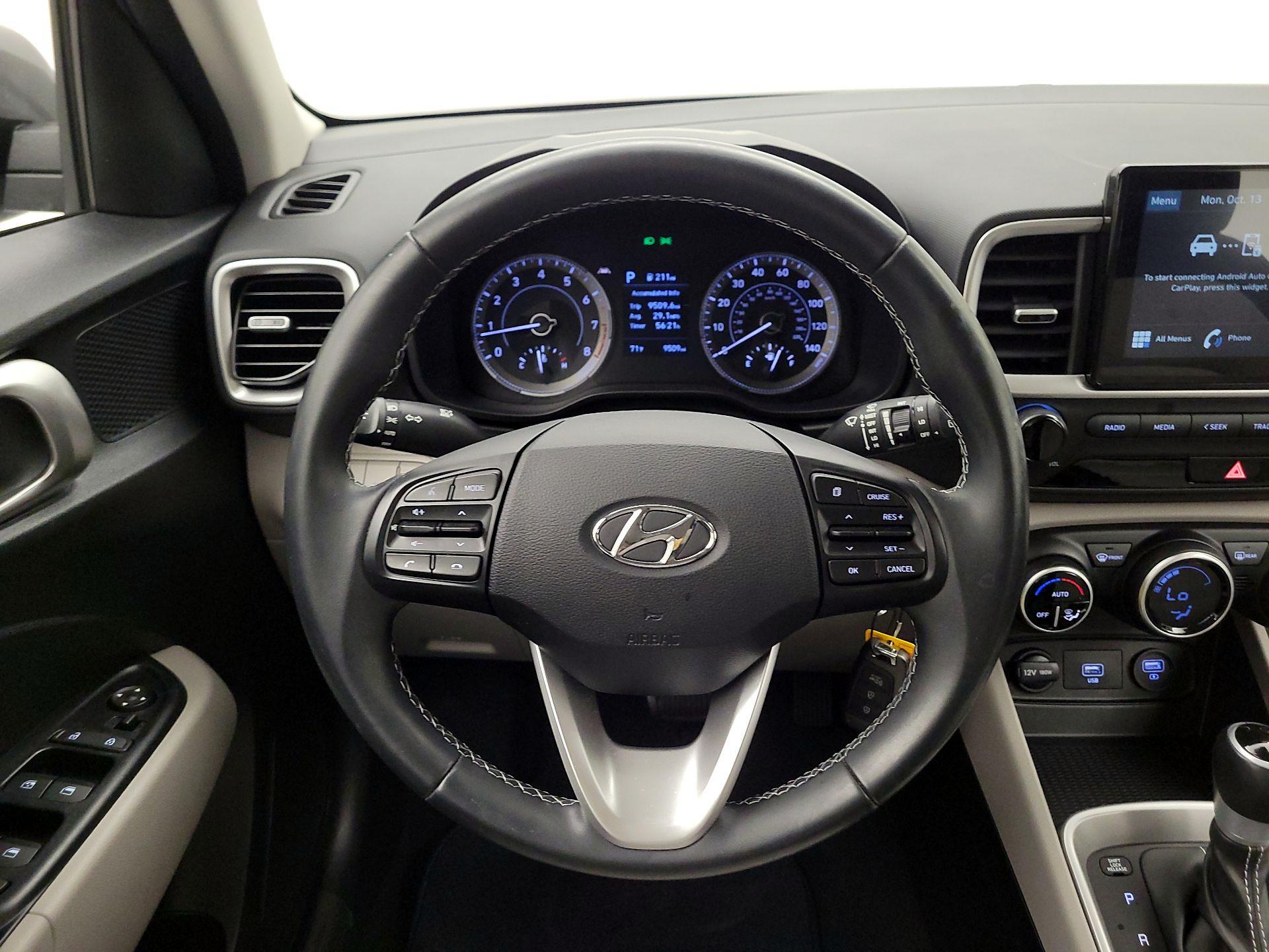 Thumbnail: 2021 Hyundai Venue - 10