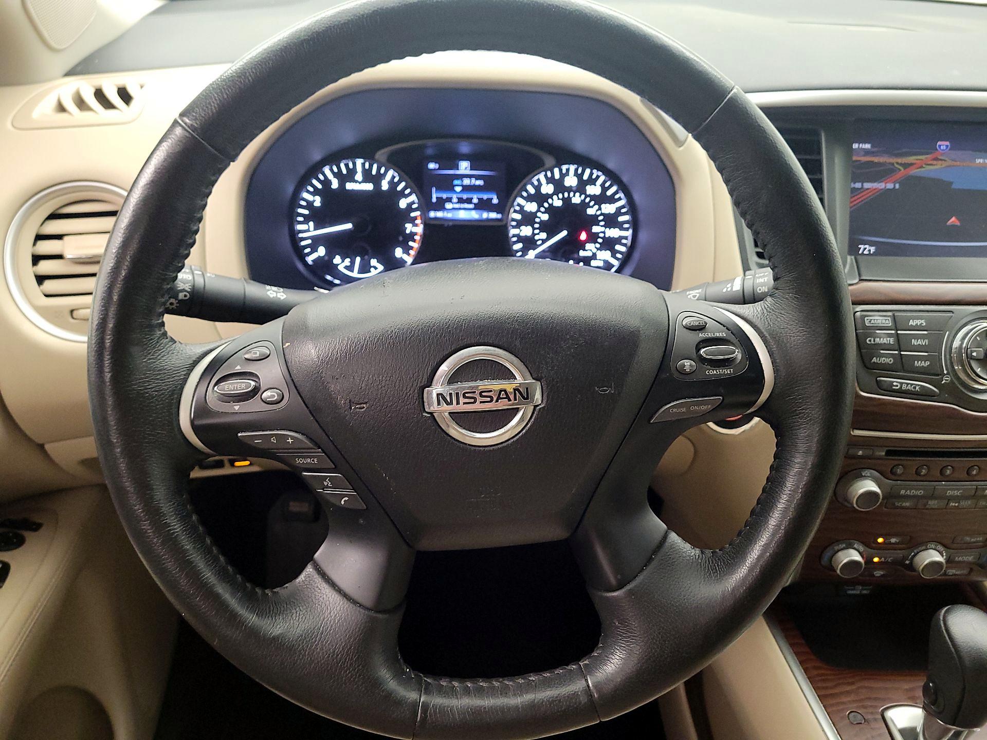 Thumbnail: 2018 Nissan Pathfinder - 10