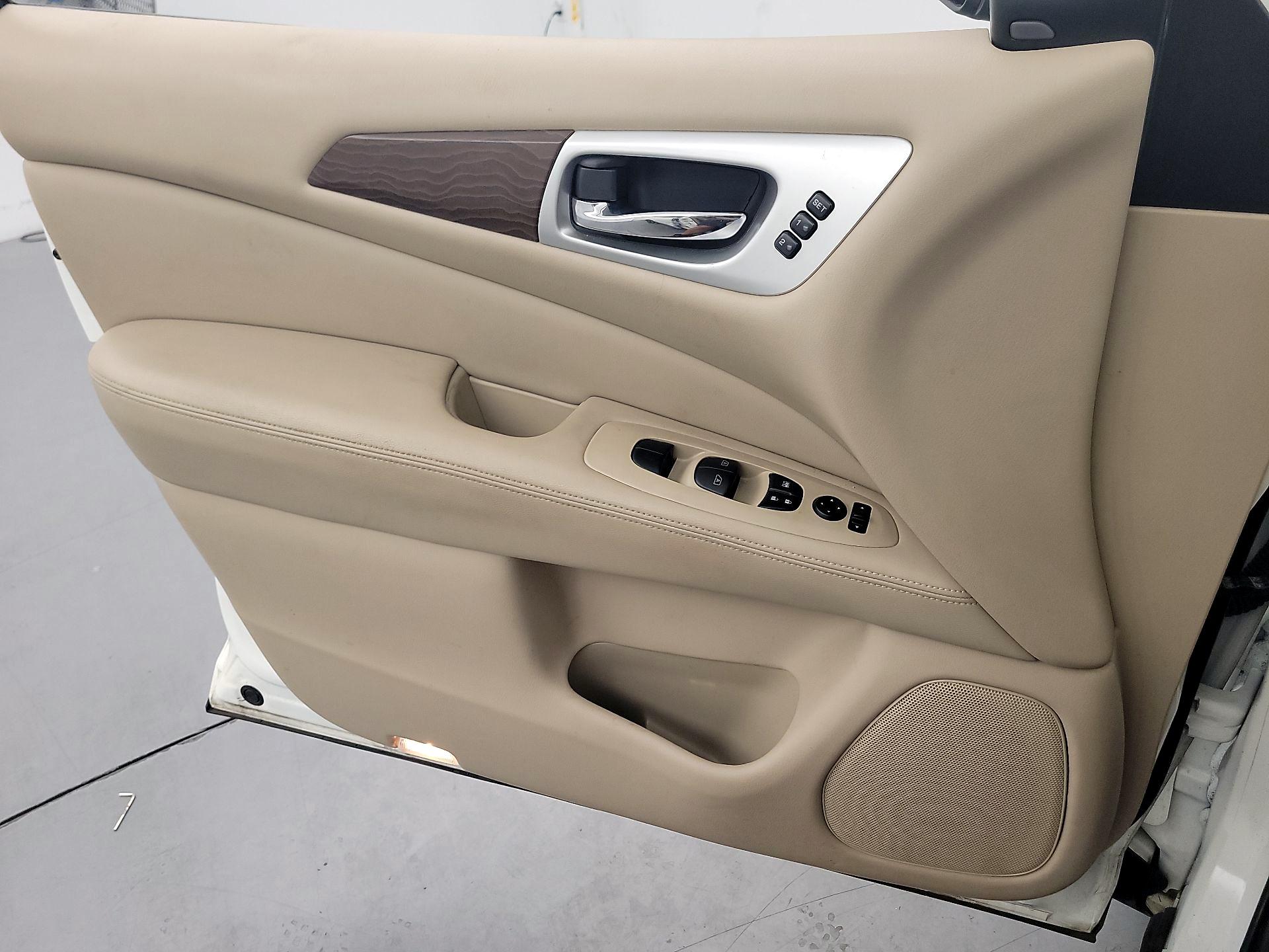 Thumbnail: 2018 Nissan Pathfinder - 12