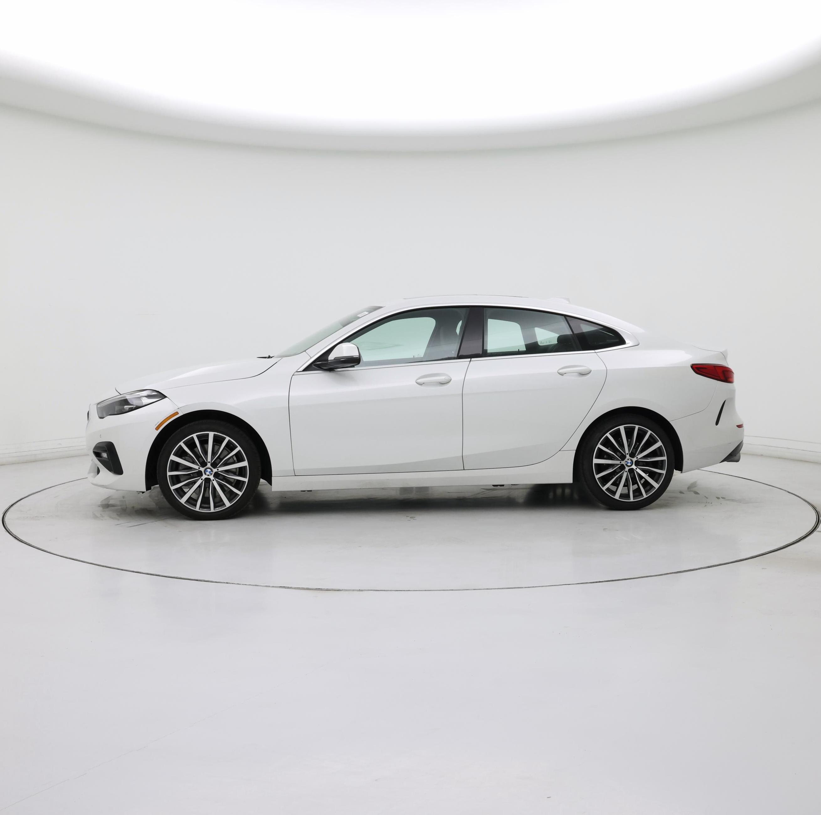 Thumbnail: 2021 BMW 2 Series - 3