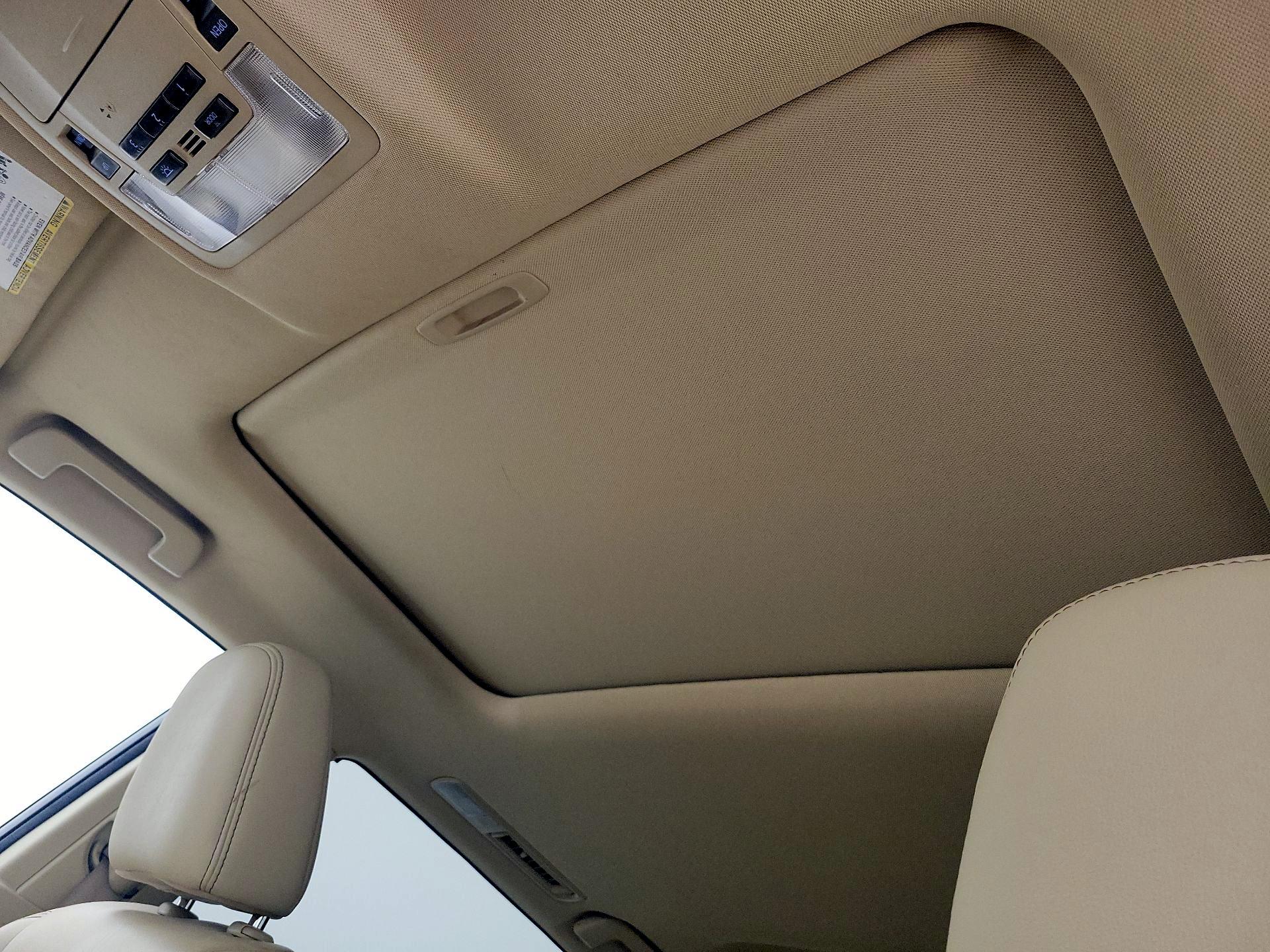 Thumbnail: 2014 Toyota Highlander - 19