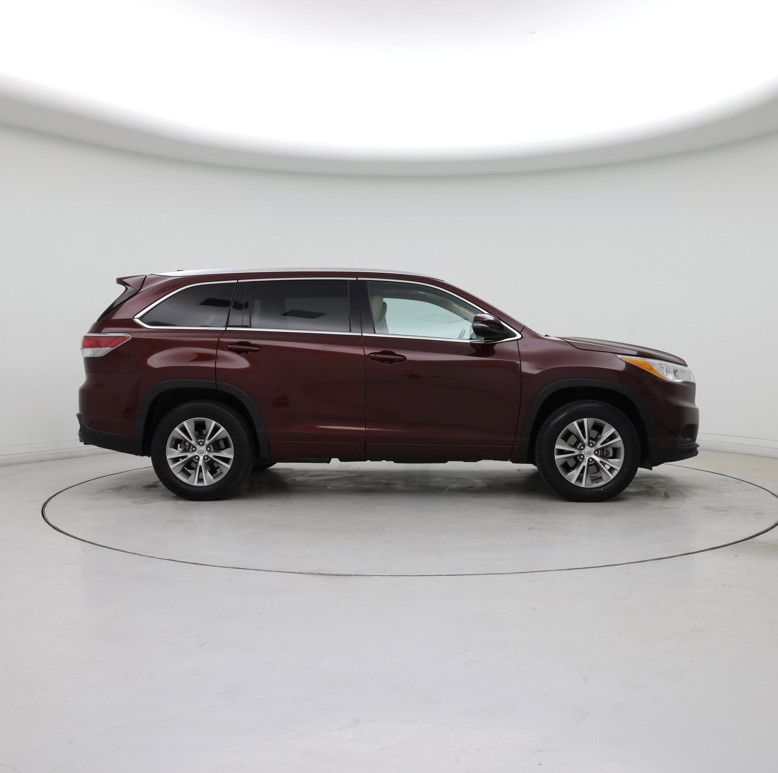 Thumbnail: 2014 Toyota Highlander - 7