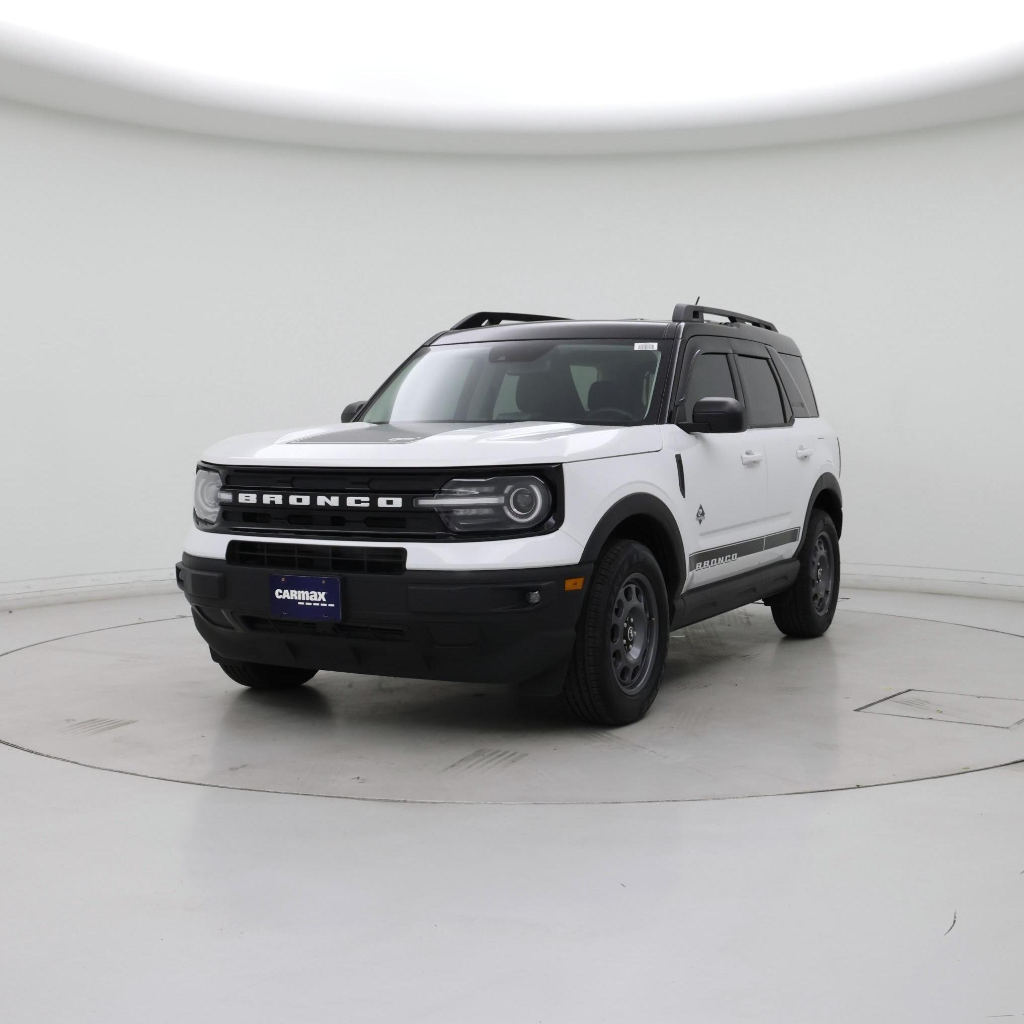 Thumbnail: 2023 Ford Bronco Sport - 4