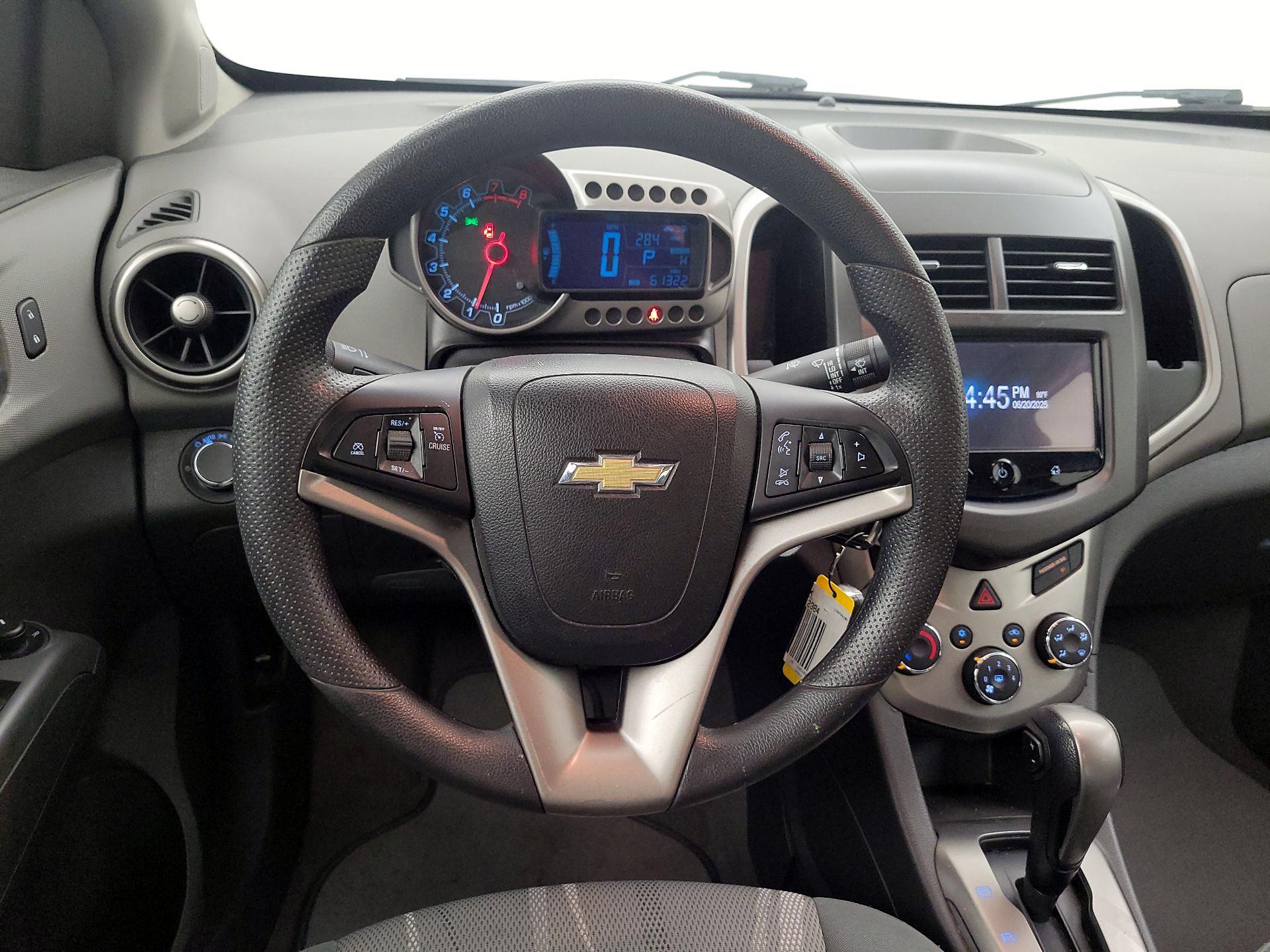 Thumbnail: 2016 Chevrolet Sonic - 10
