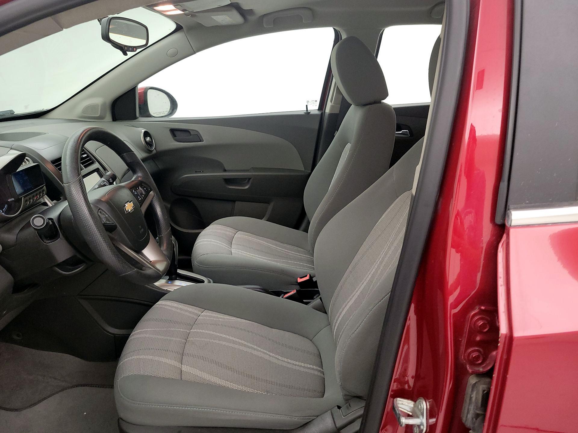 Thumbnail: 2016 Chevrolet Sonic - 11