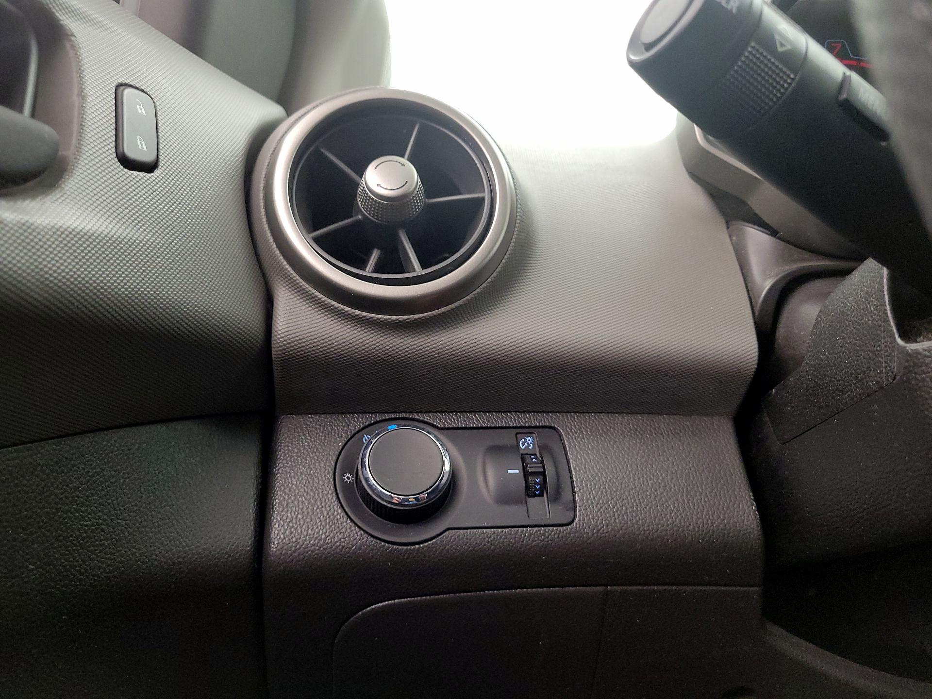 Thumbnail: 2016 Chevrolet Sonic - 13