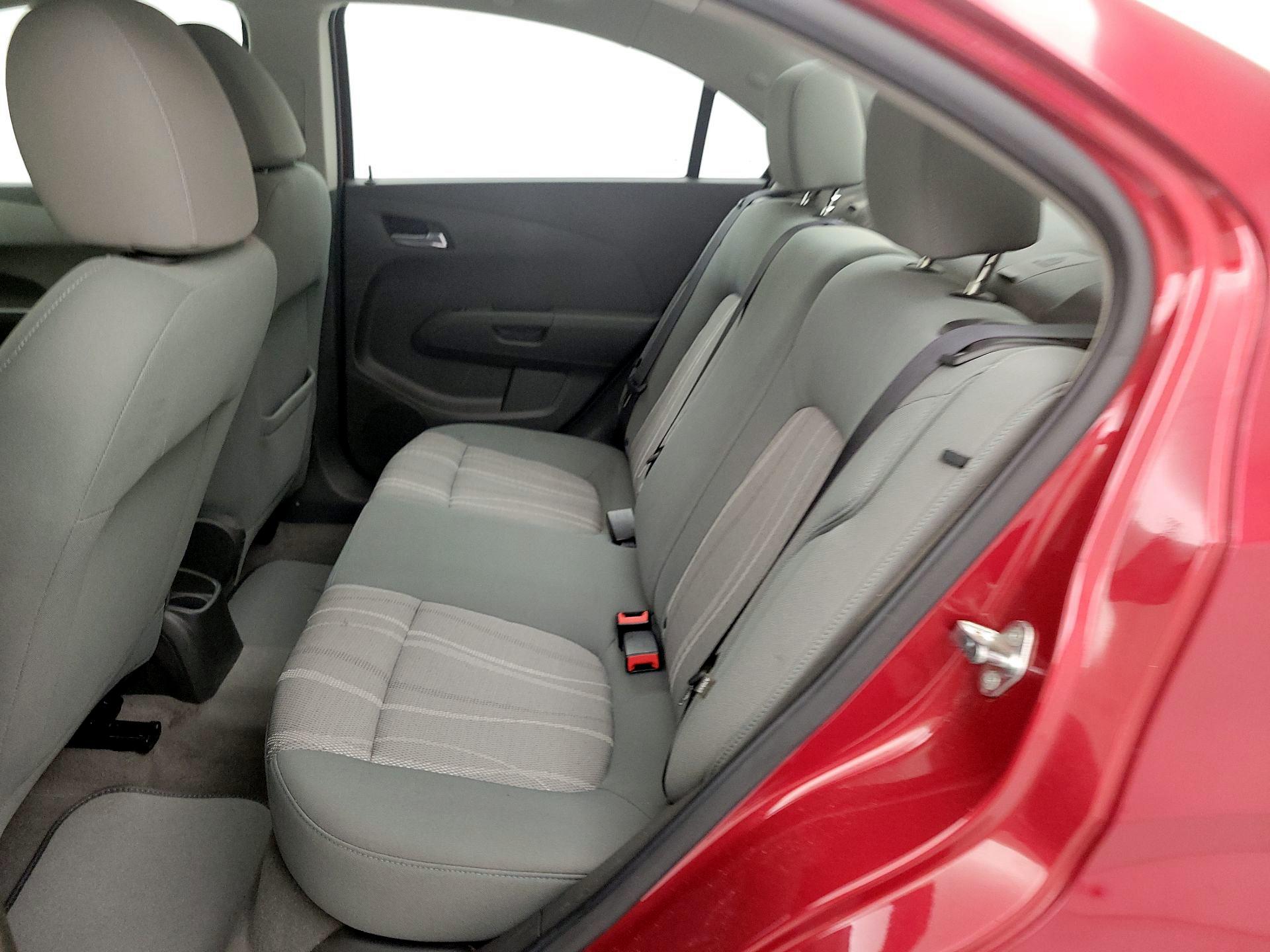 Thumbnail: 2016 Chevrolet Sonic - 18