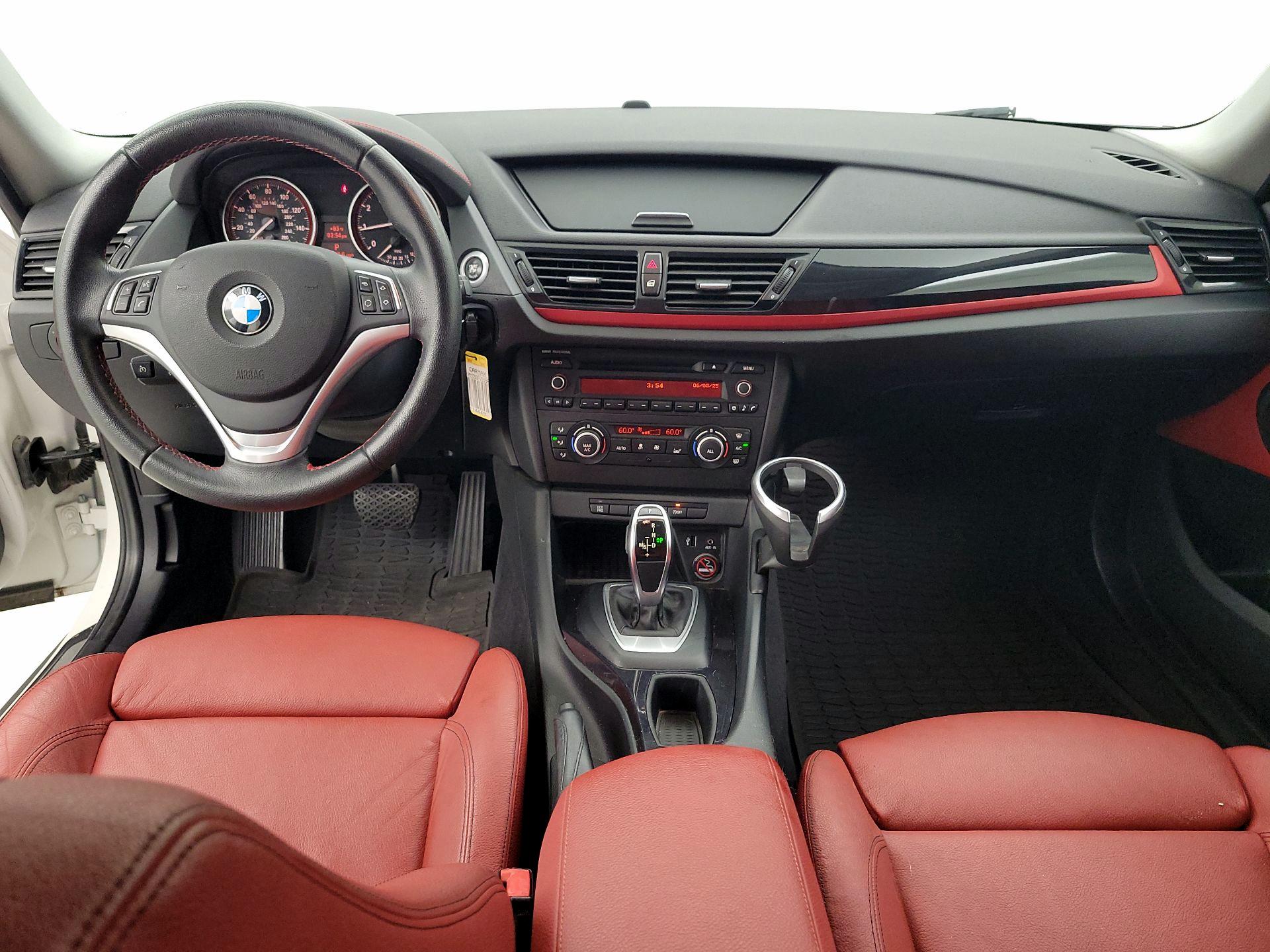 Thumbnail: 2015 BMW X1 - 9