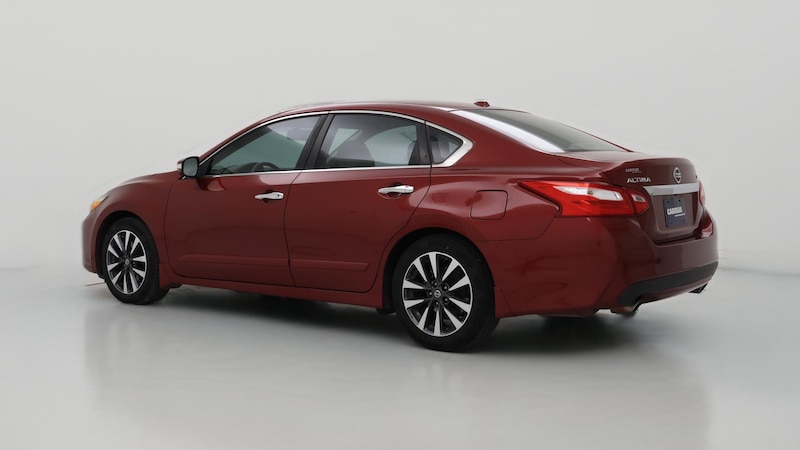 2016 Nissan Altima SL Hero Image