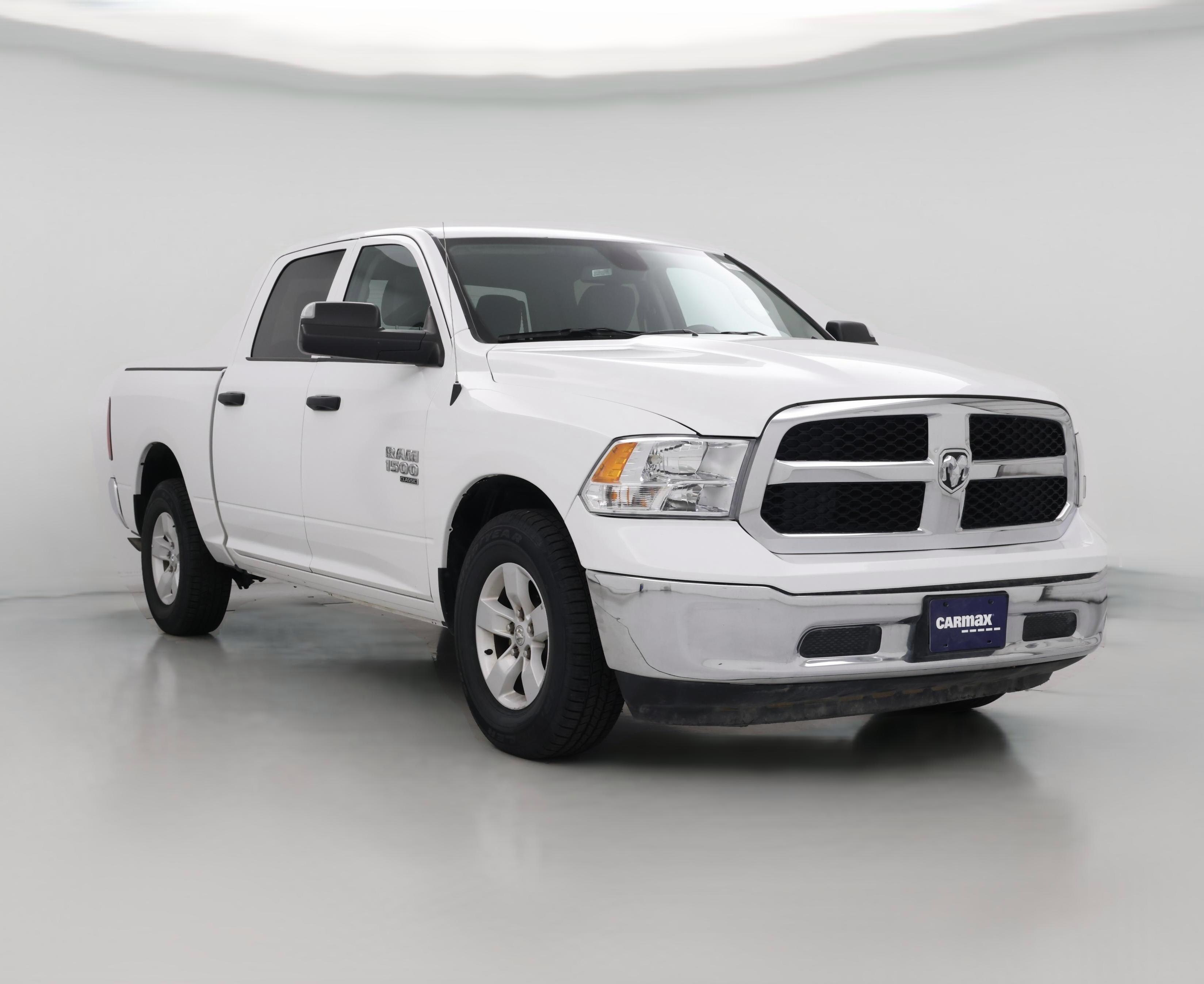 Thumbnail: 2023 RAM 1500 Classic - 1