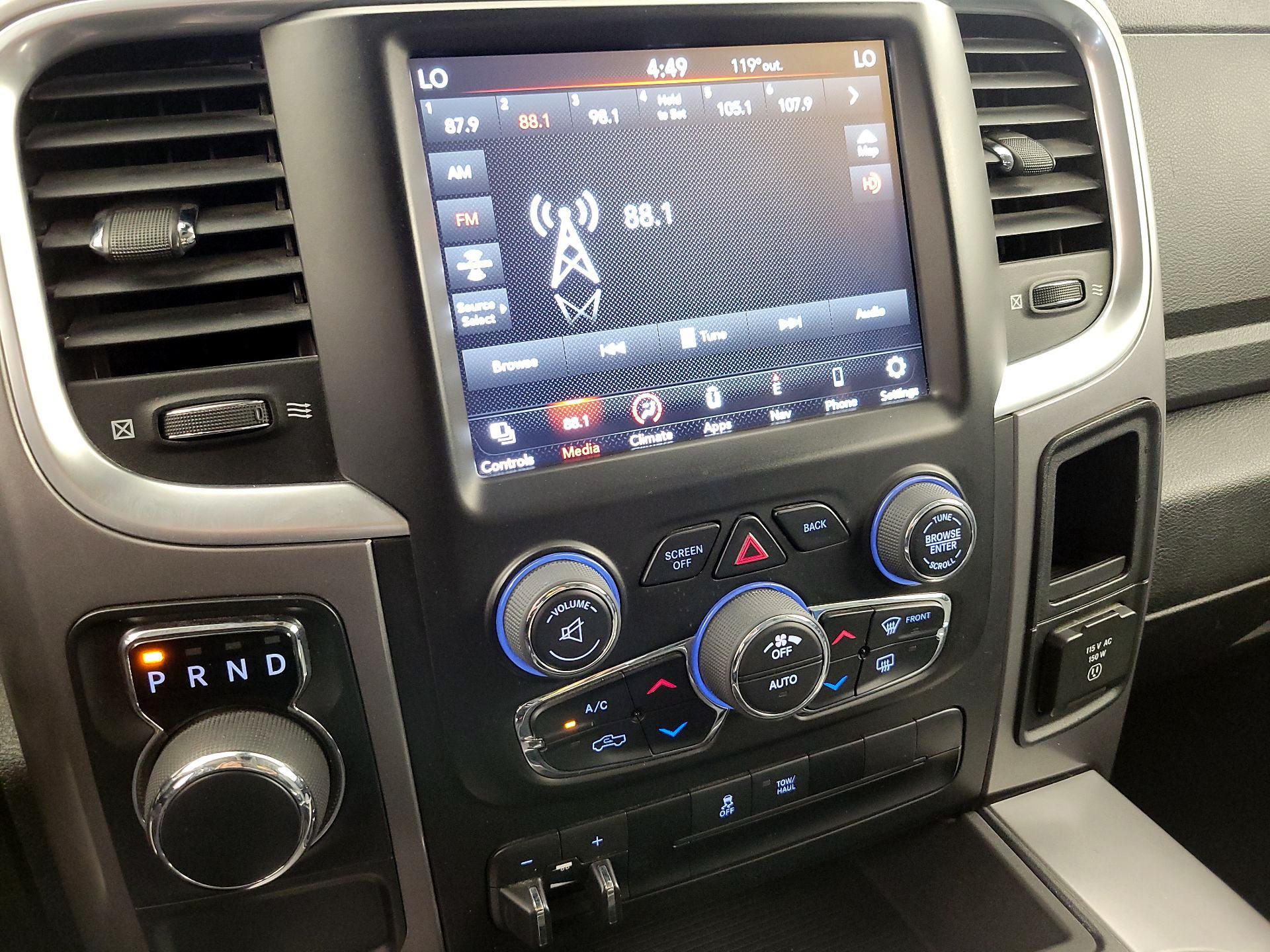 Thumbnail: 2023 RAM 1500 Classic - 16