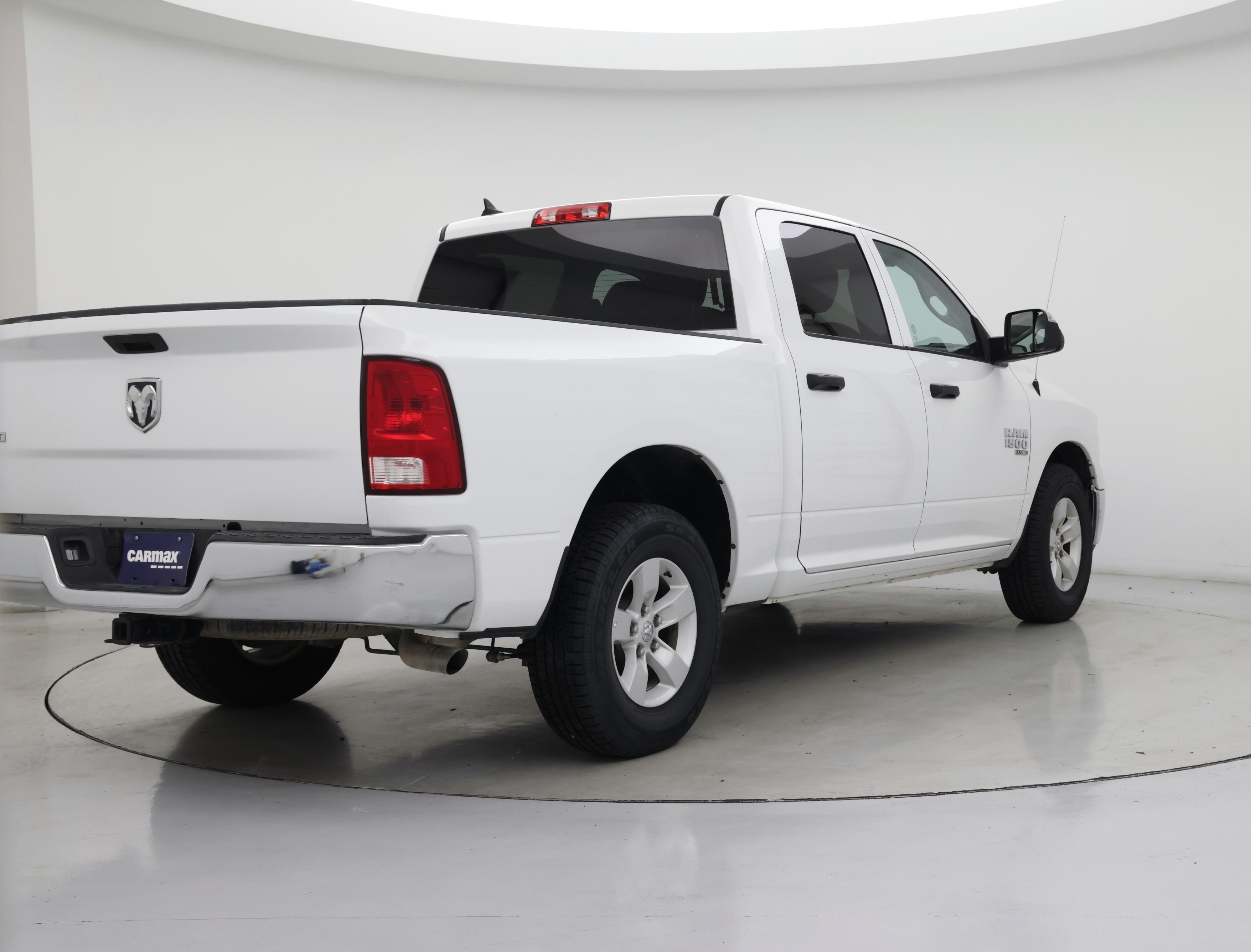 Thumbnail: 2023 RAM 1500 Classic - 8