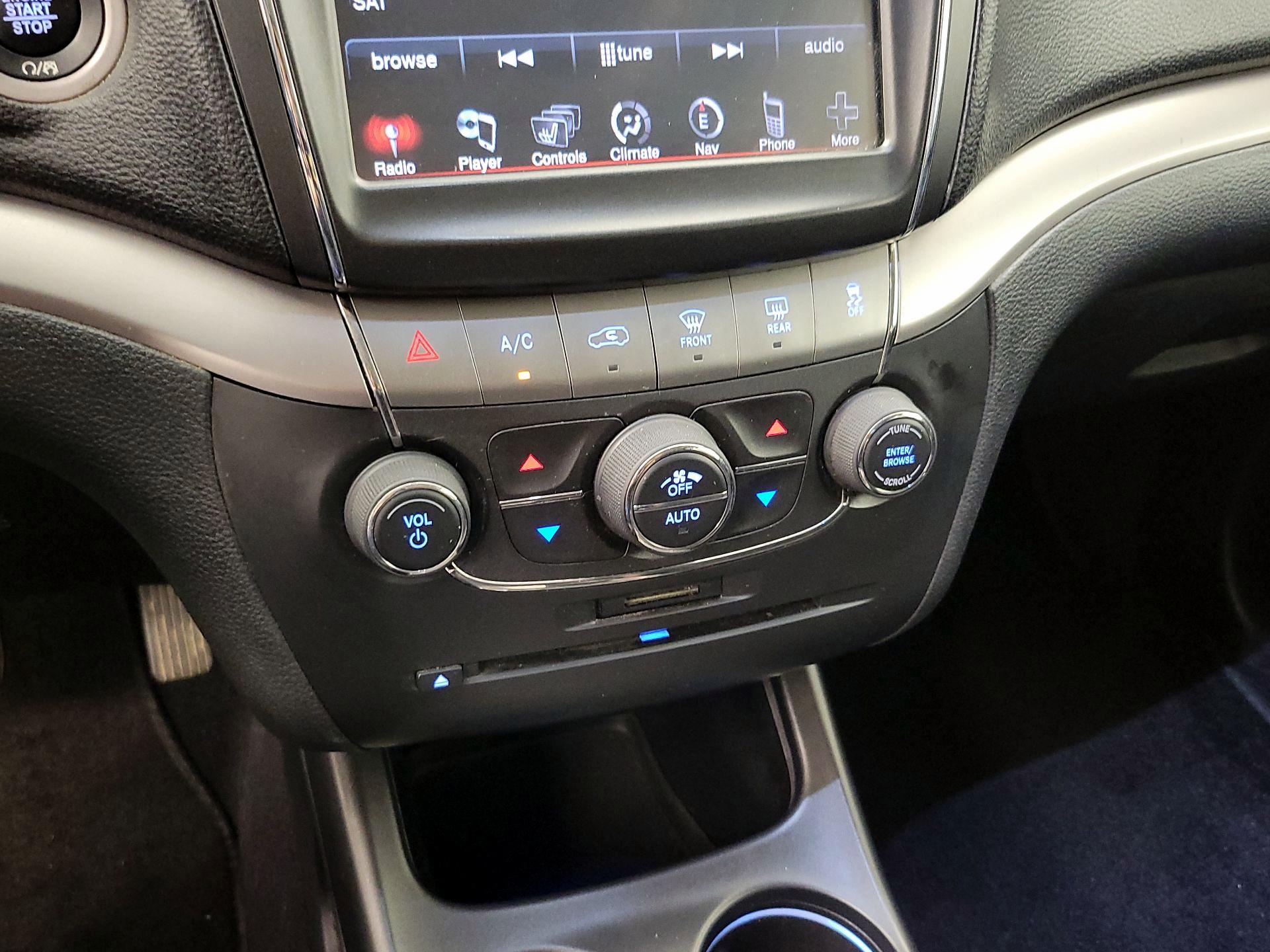 Thumbnail: 2020 Dodge Journey - 17