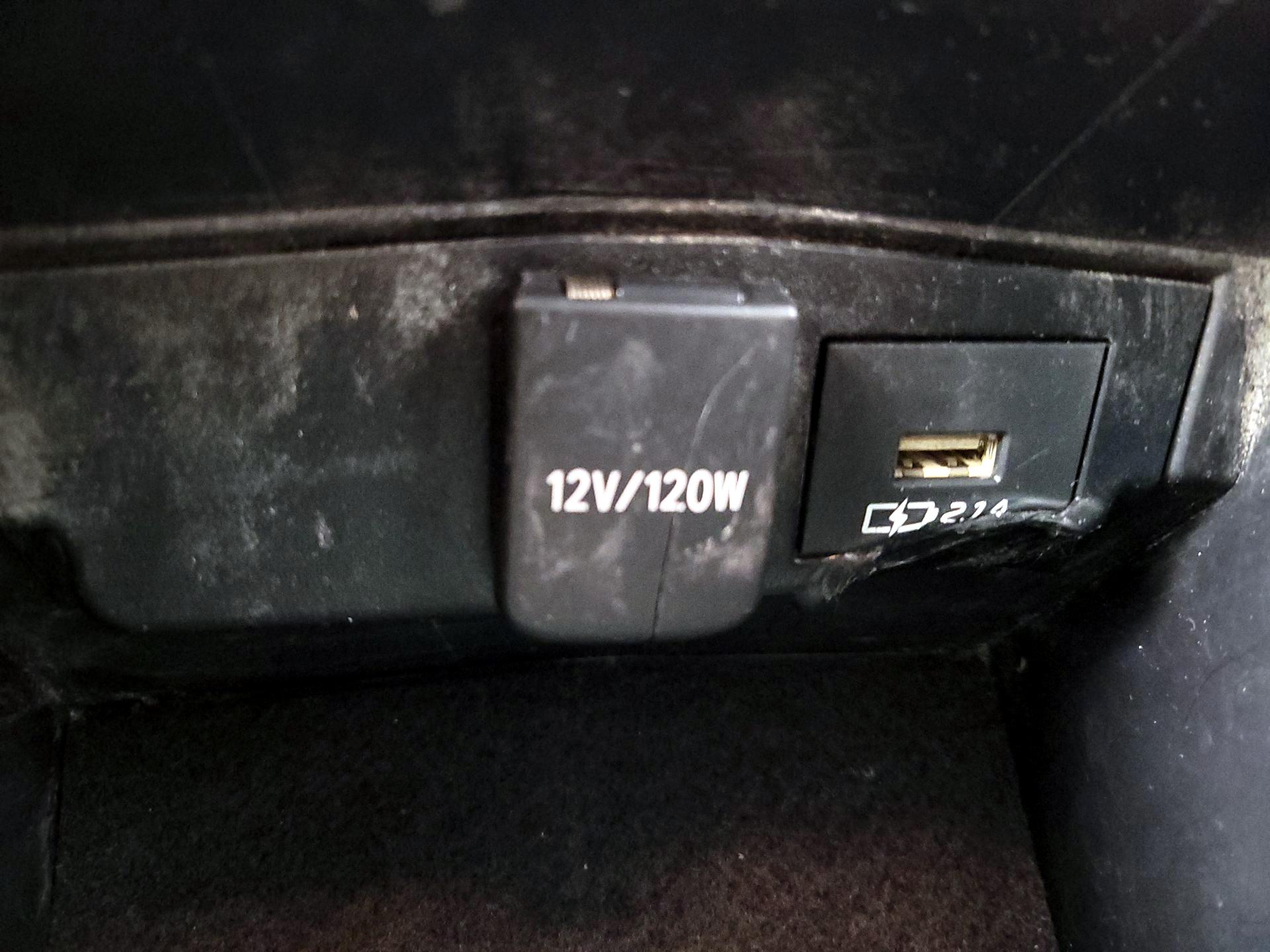Thumbnail: 2021 Toyota Corolla - 18