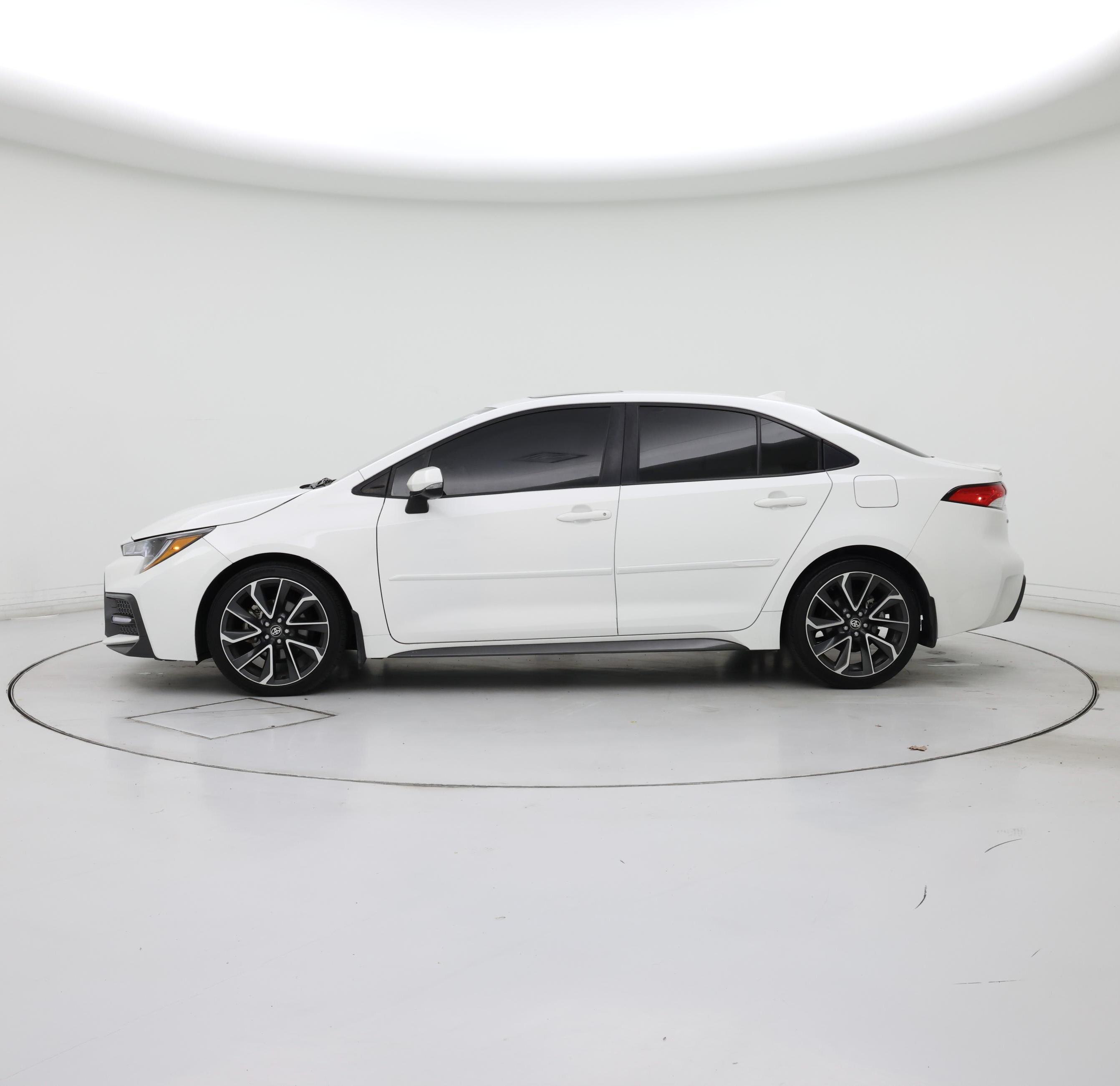 Thumbnail: 2021 Toyota Corolla - 3