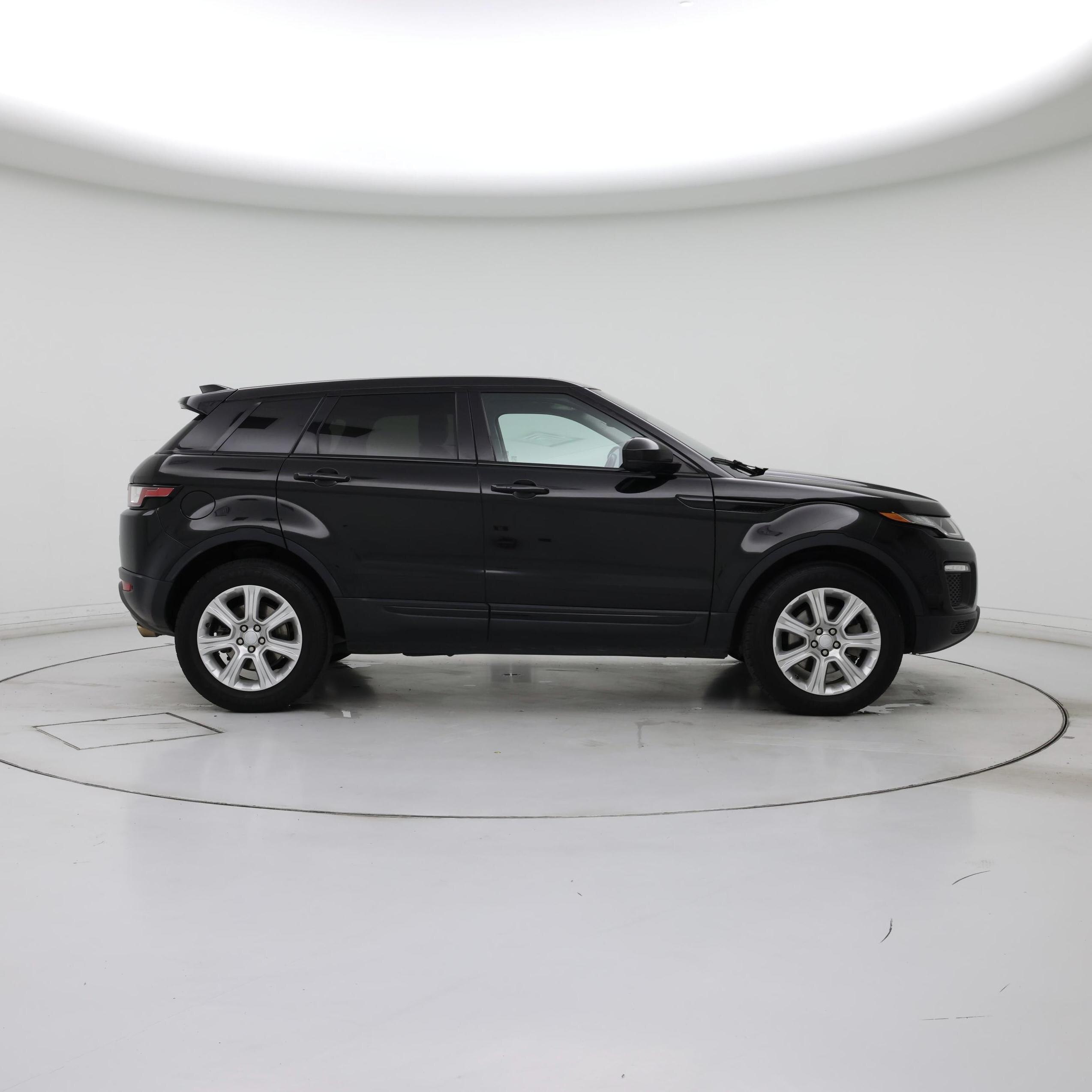 Thumbnail: 2017 Land Rover Range Rover Evoque - 7