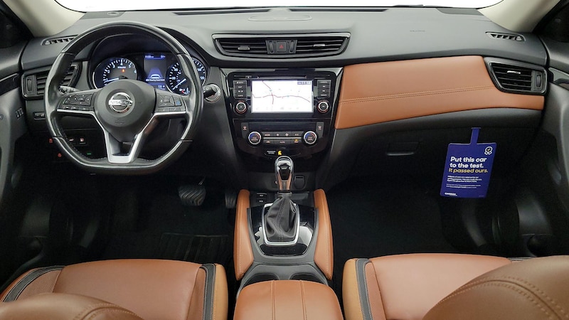 2018 Nissan Rogue SL 9