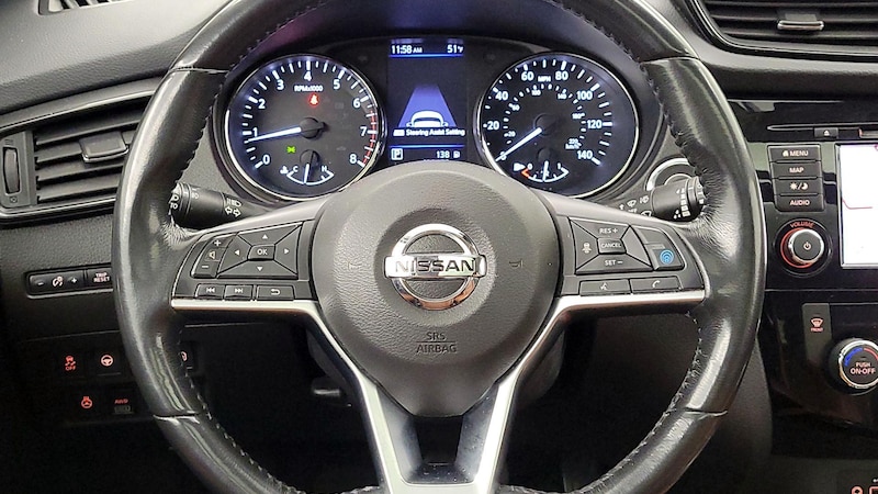 2018 Nissan Rogue SL 10