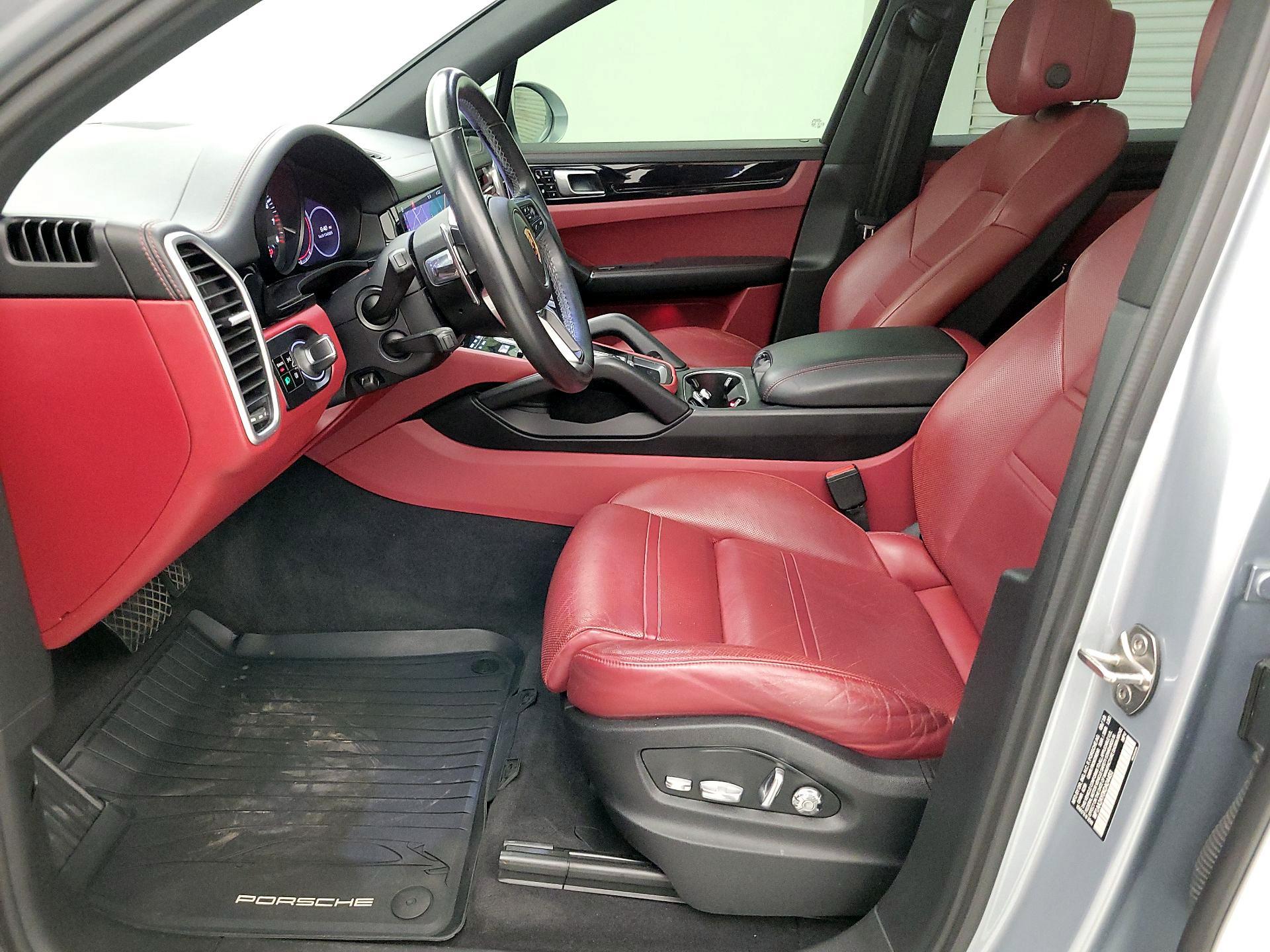 Thumbnail: 2019 Porsche Cayenne - 11