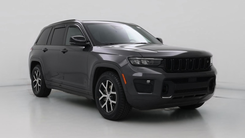 2022 Jeep Grand Cherokee Overland 4xe Hero Image
