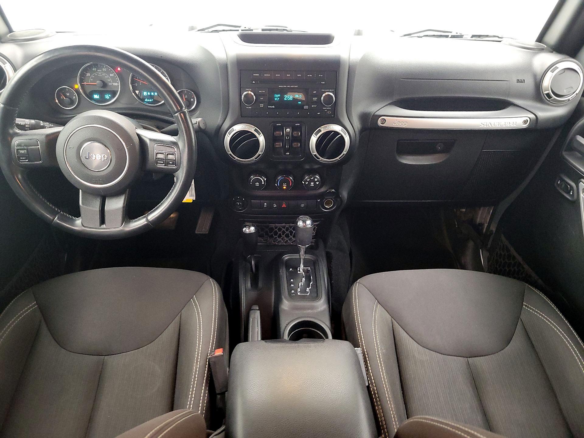 Thumbnail: 2017 Jeep Wrangler - 9