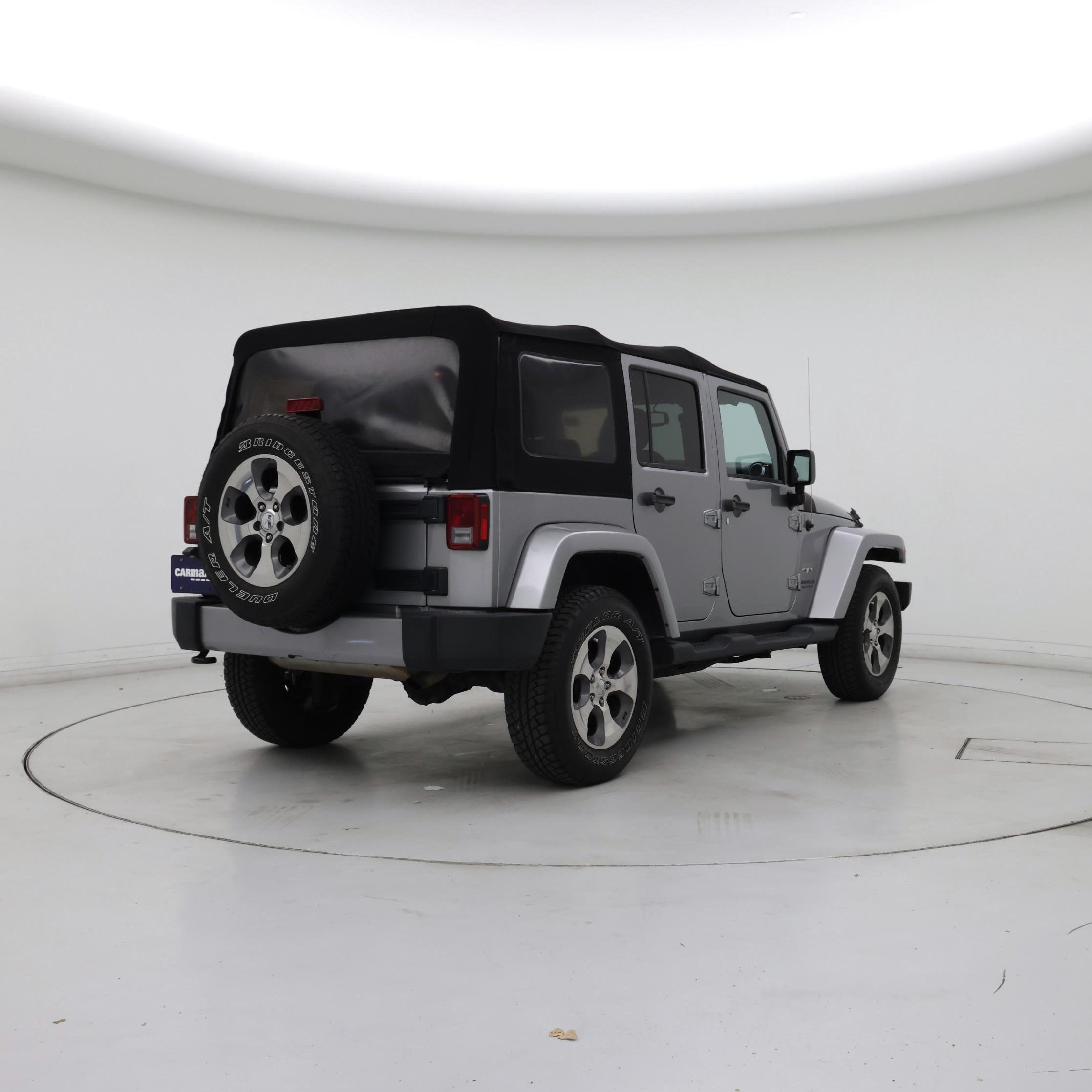 Thumbnail: 2017 Jeep Wrangler - 8