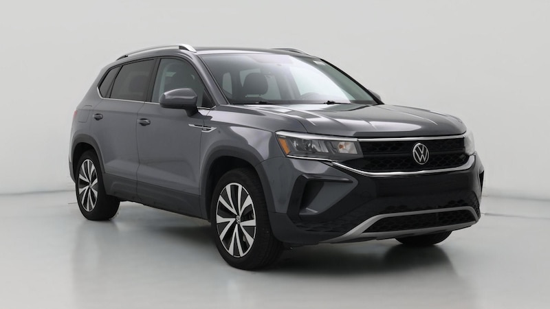 2022 Volkswagen Taos SE Hero Image