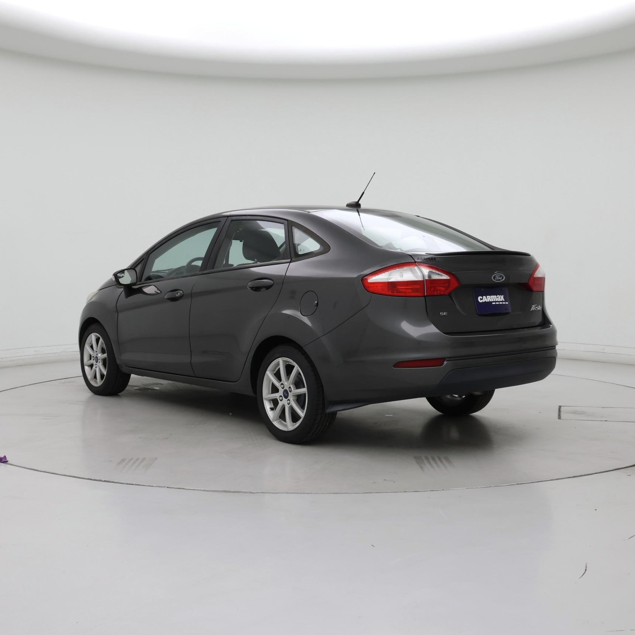 Thumbnail: 2015 Ford Fiesta - 2