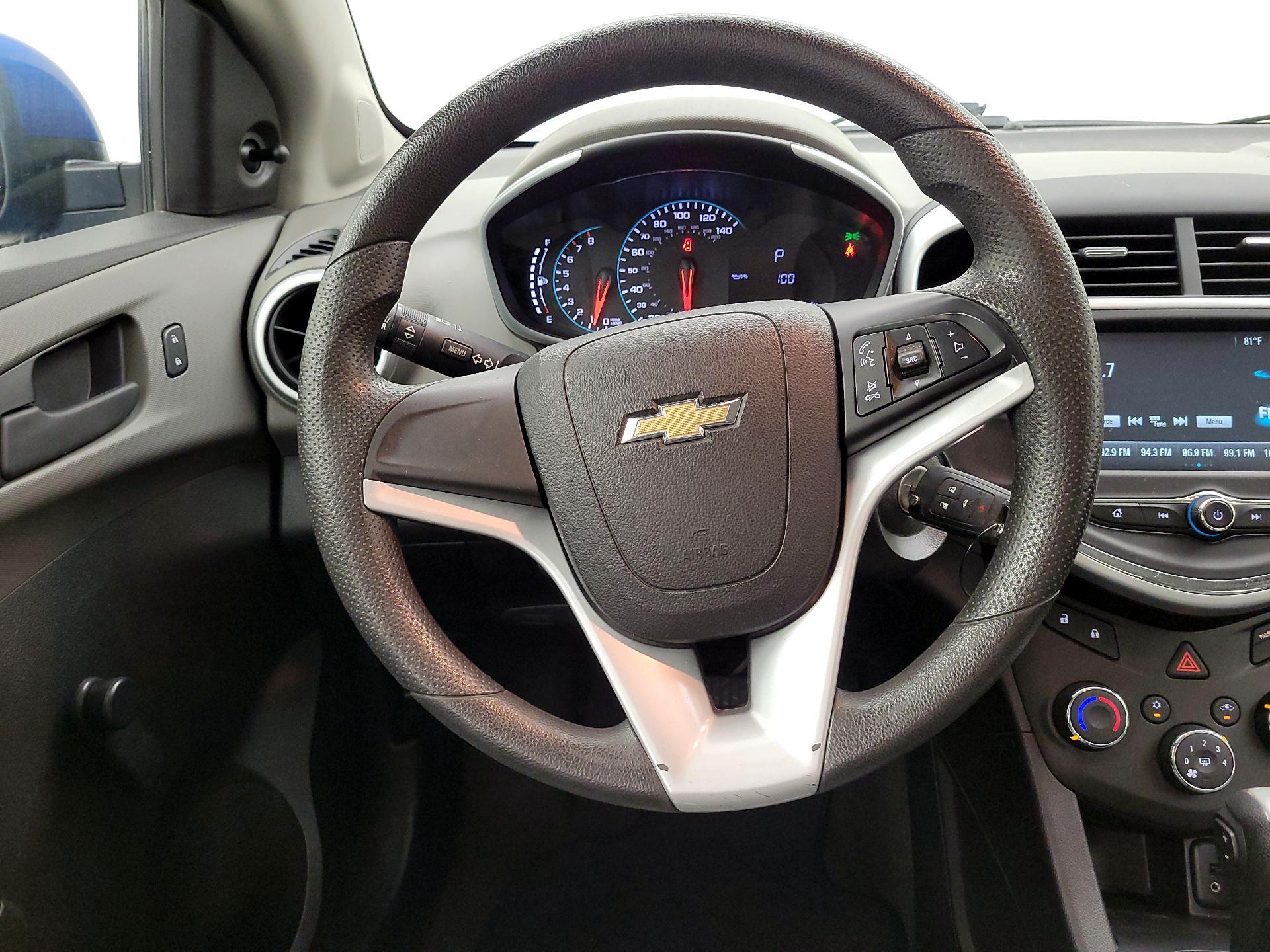 Thumbnail: 2017 Chevrolet Sonic - 10