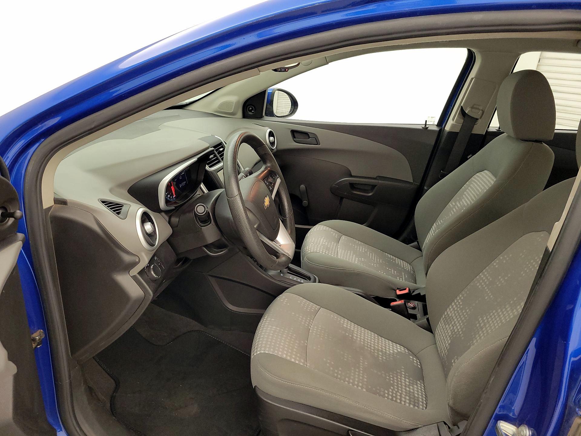 Thumbnail: 2017 Chevrolet Sonic - 11