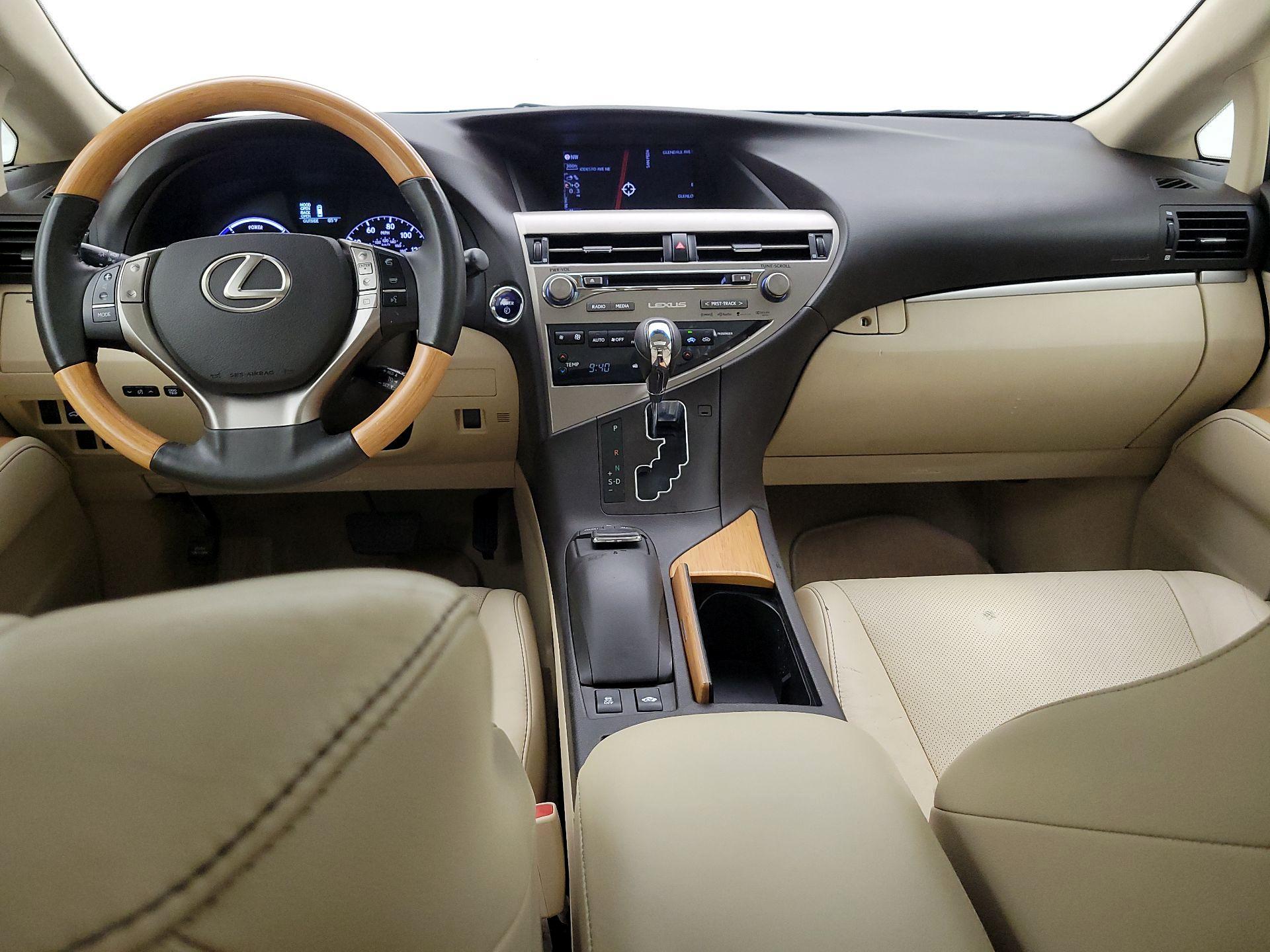Thumbnail: 2015 Lexus RX - 9