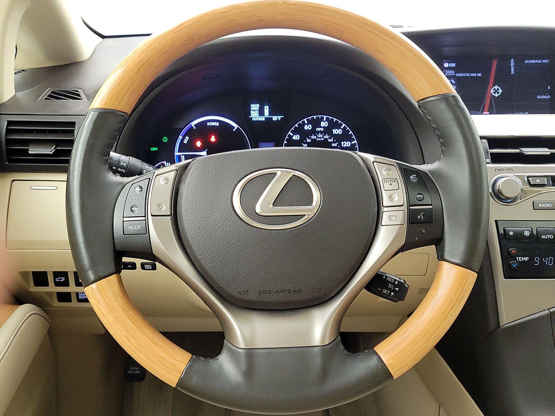 Thumbnail: 2015 Lexus RX - 10