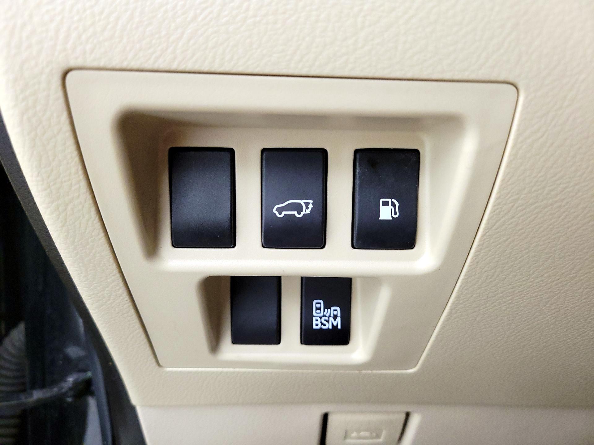 Thumbnail: 2015 Lexus RX - 13