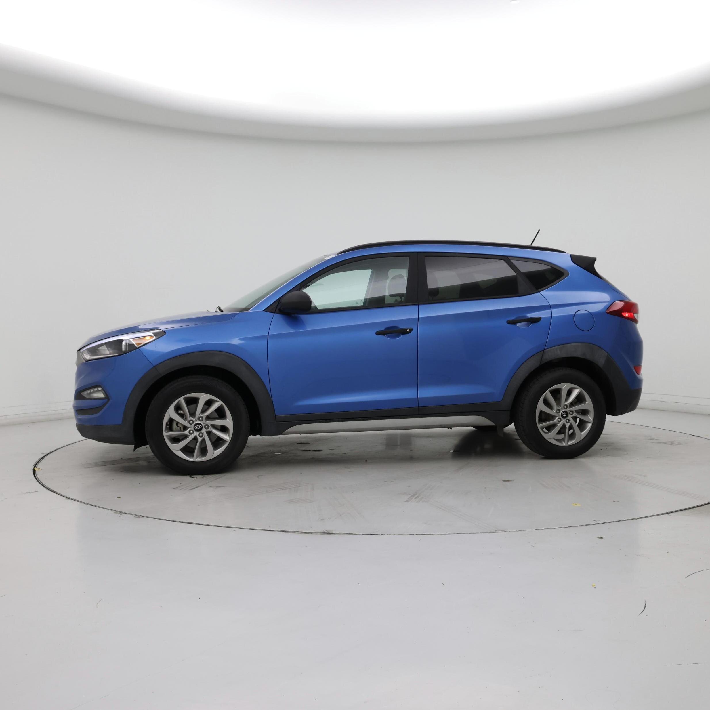 Thumbnail: 2017 Hyundai Tucson - 3
