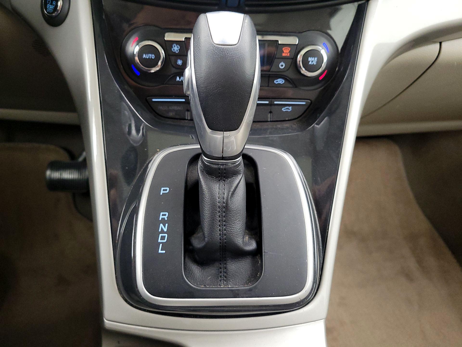 Thumbnail: 2013 Ford C-Max - 17