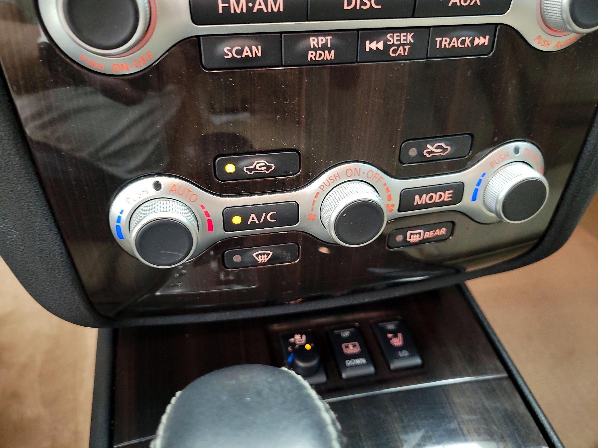 Thumbnail: 2013 Nissan Maxima - 14