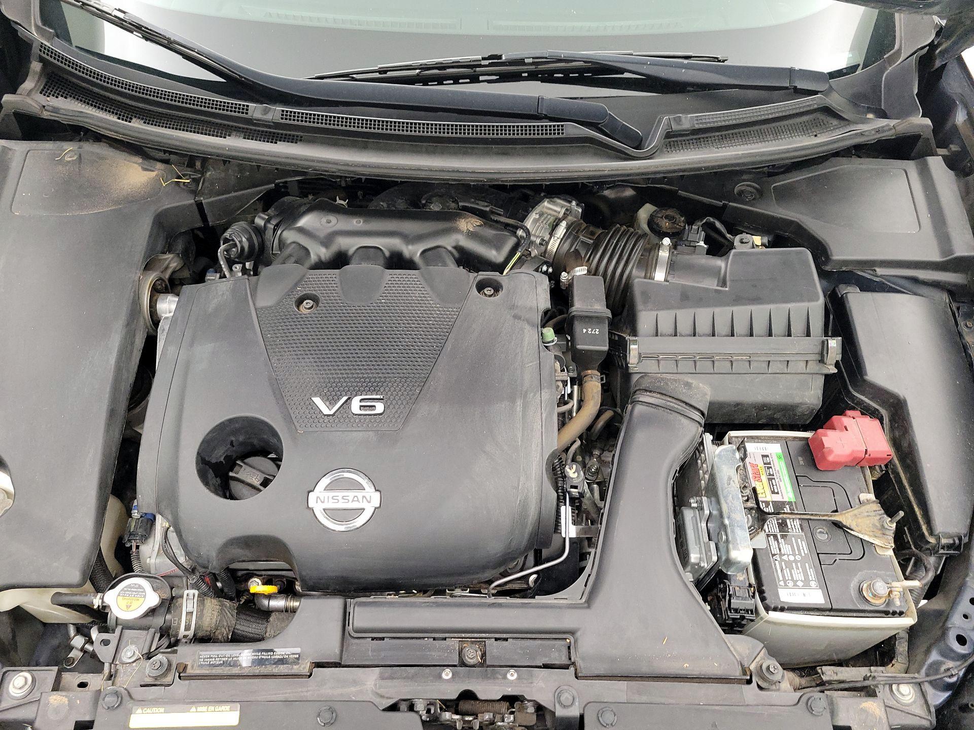 Thumbnail: 2013 Nissan Maxima - 17