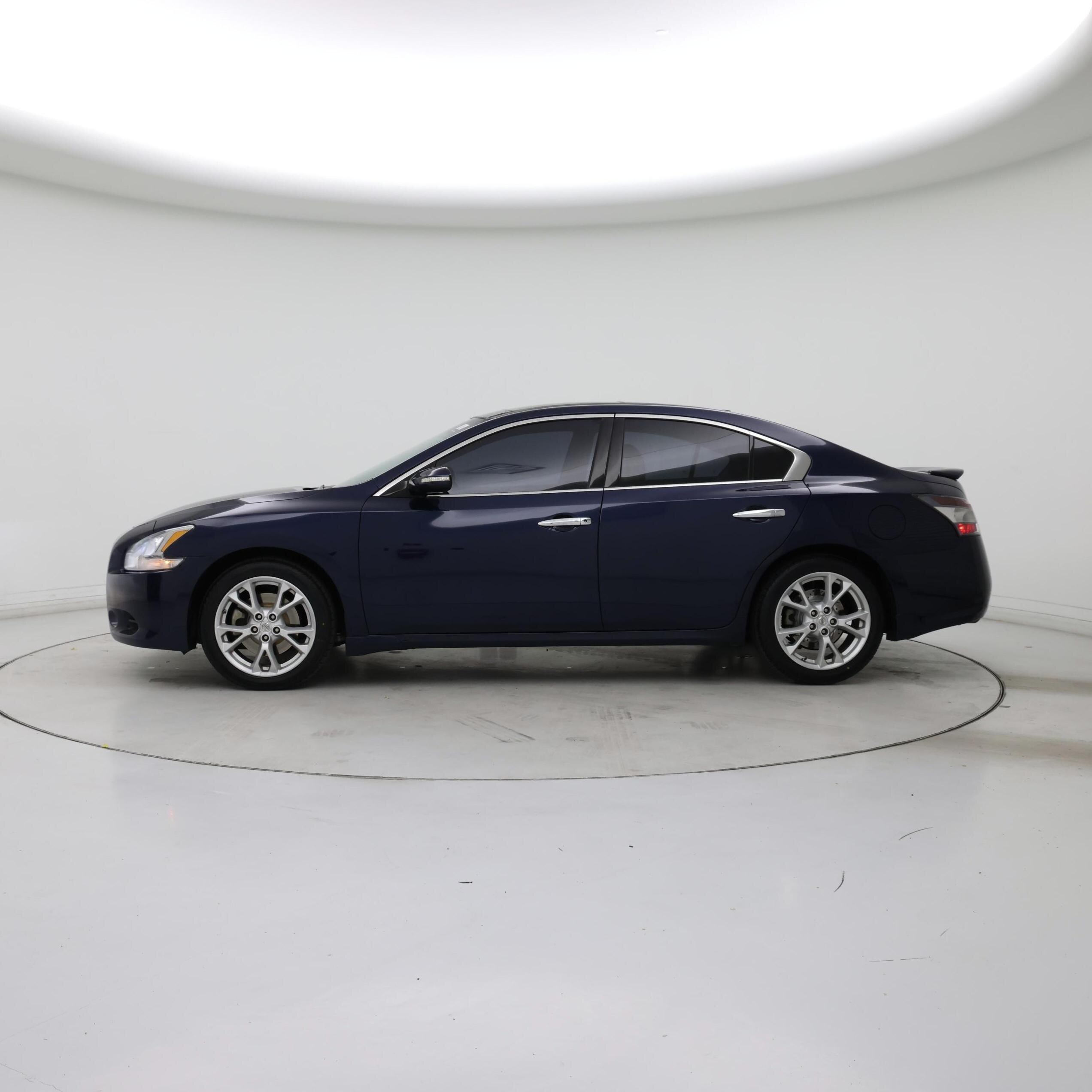 Thumbnail: 2013 Nissan Maxima - 3